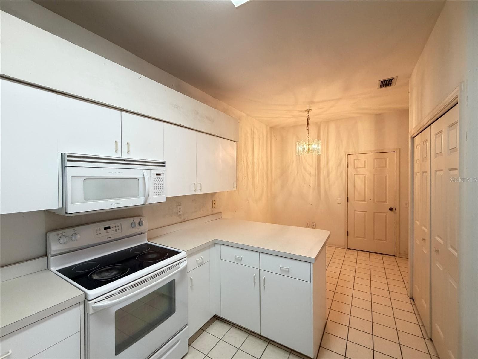 kitchen - 1 ENCLAVE DR, WINTER HAVEN