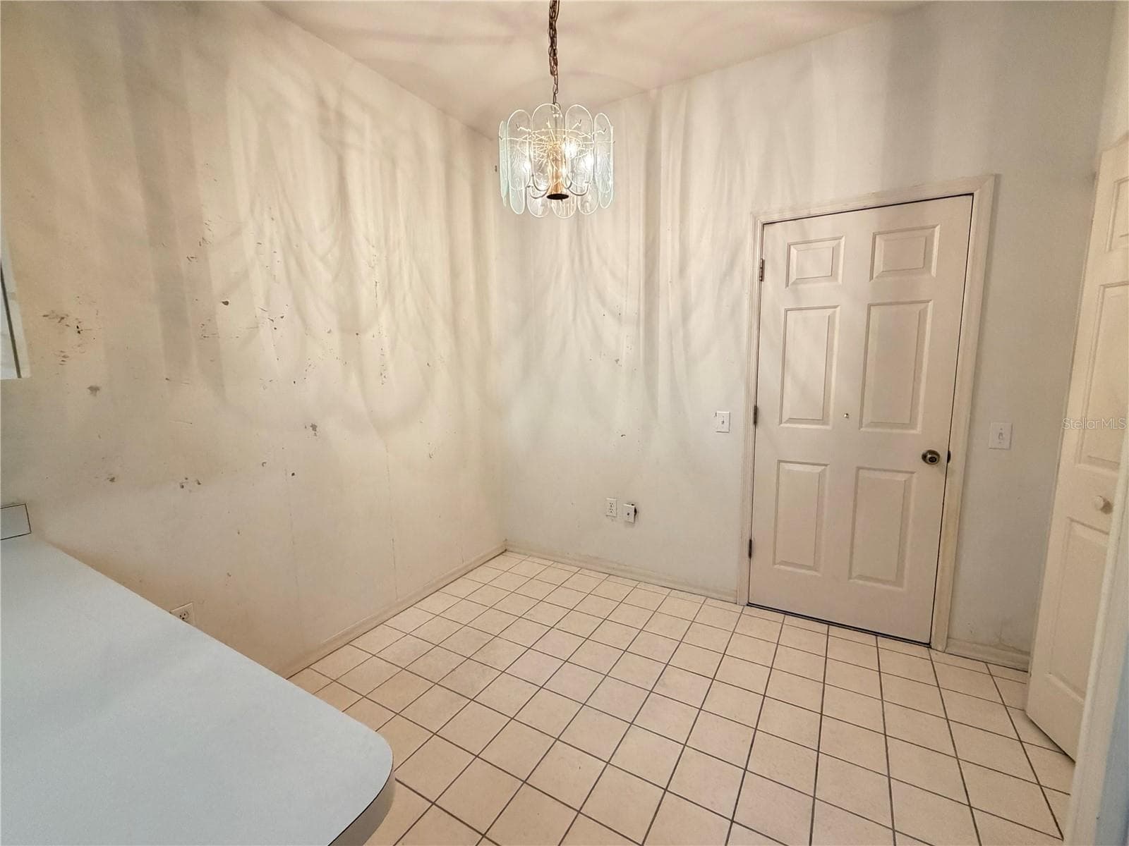 kitchen dinette - 1 ENCLAVE DR, WINTER HAVEN