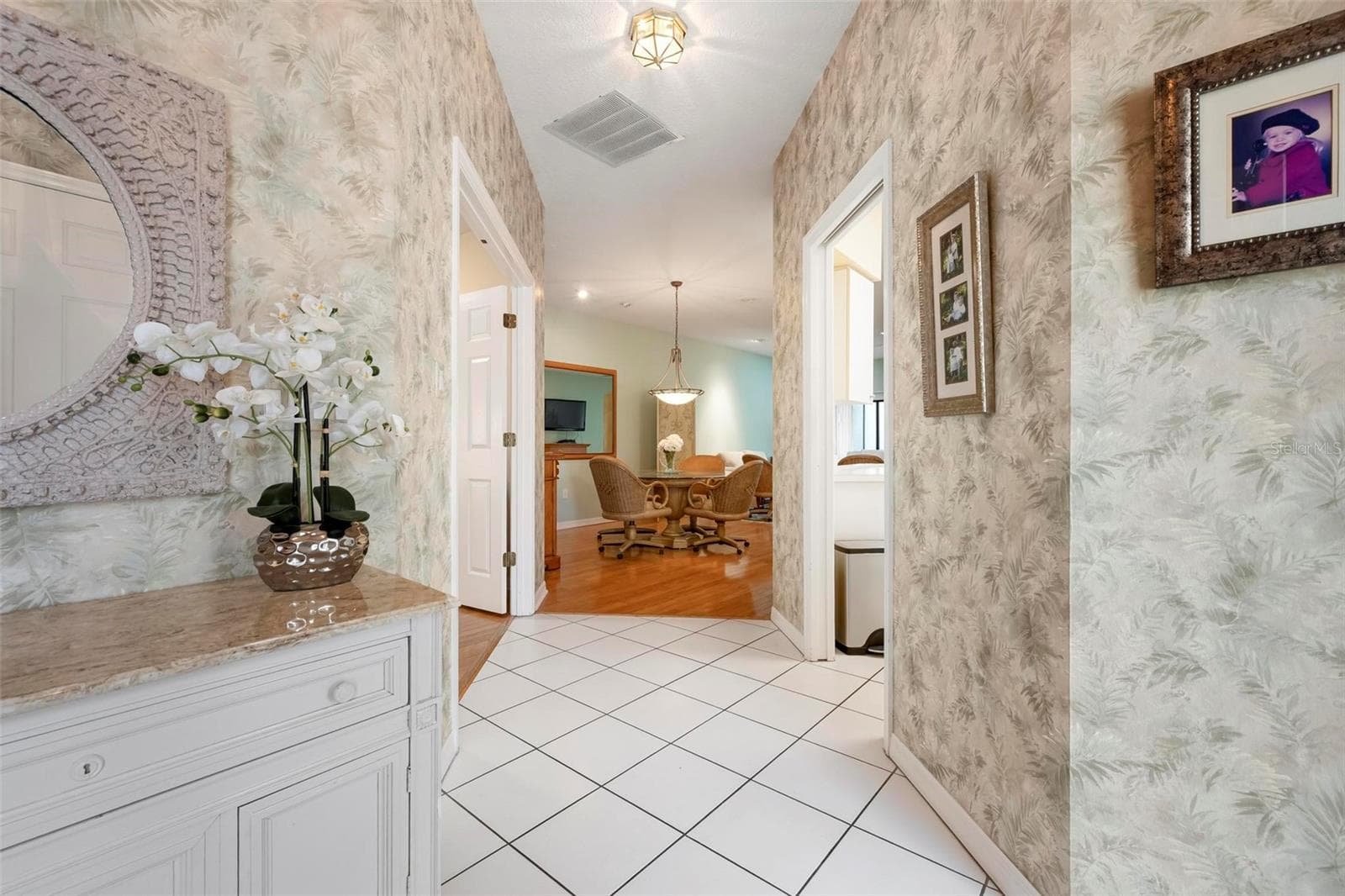 Condominium at 2794 MOSS OAK DR #2, SARASOTA, photo 6 of 41