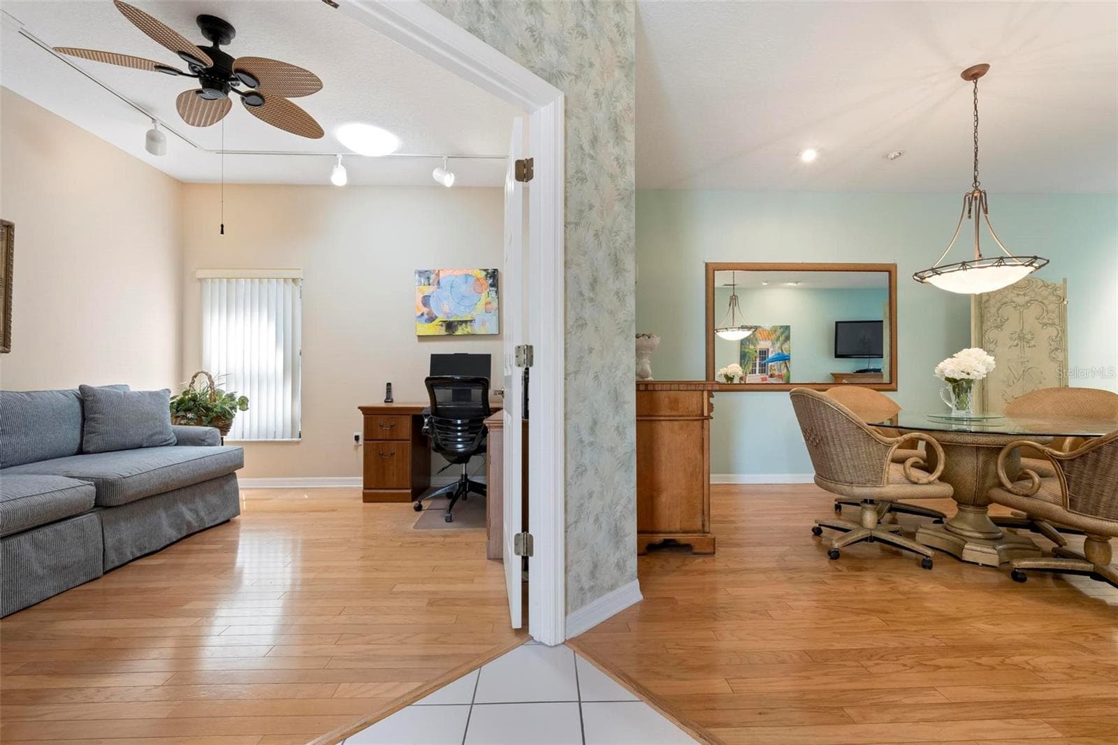 Condominium at 2794 MOSS OAK DR #2, SARASOTA, photo 7 of 41
