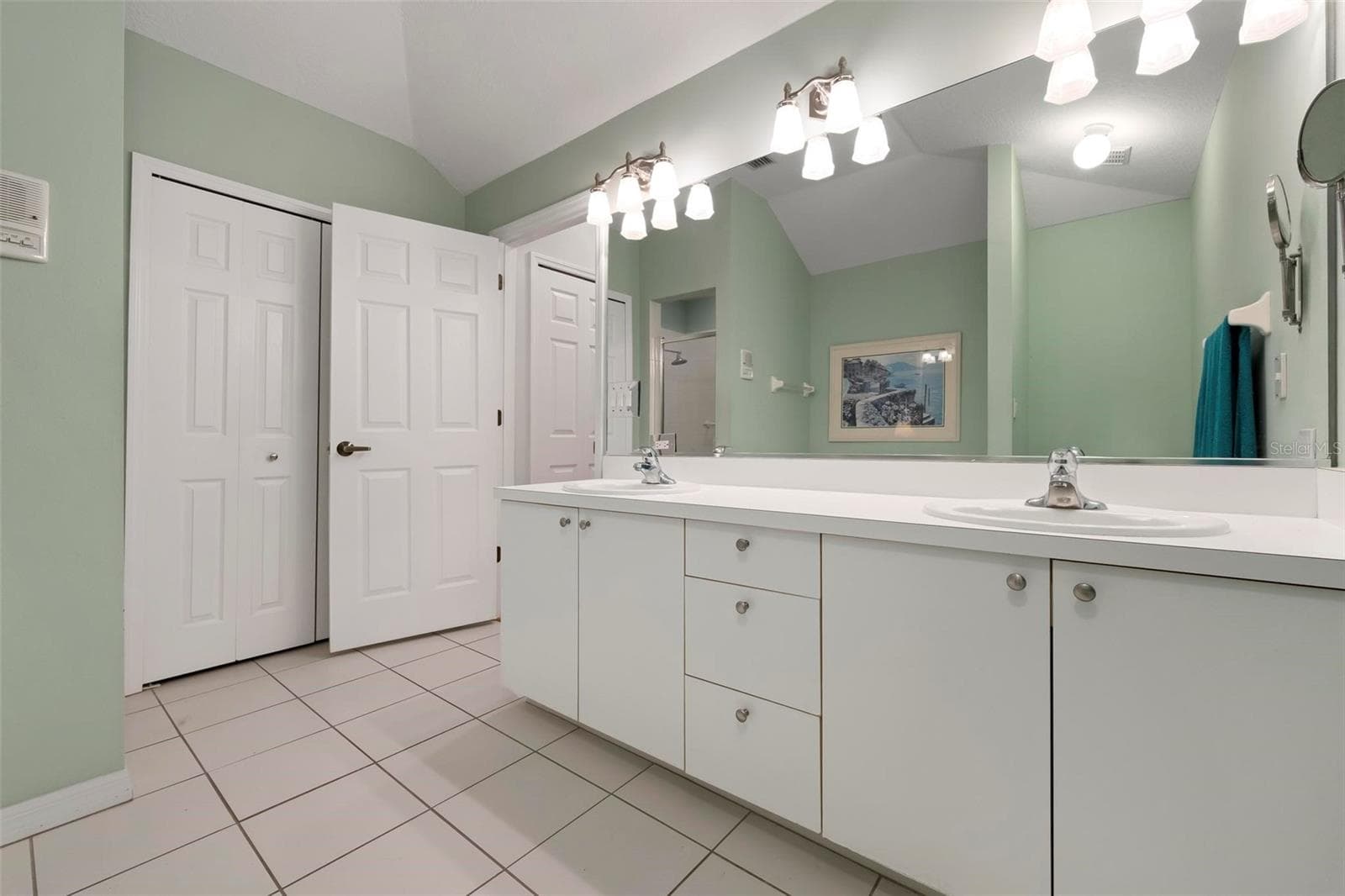 Condominium at 2794 MOSS OAK DR #2, SARASOTA, photo 28 of 41