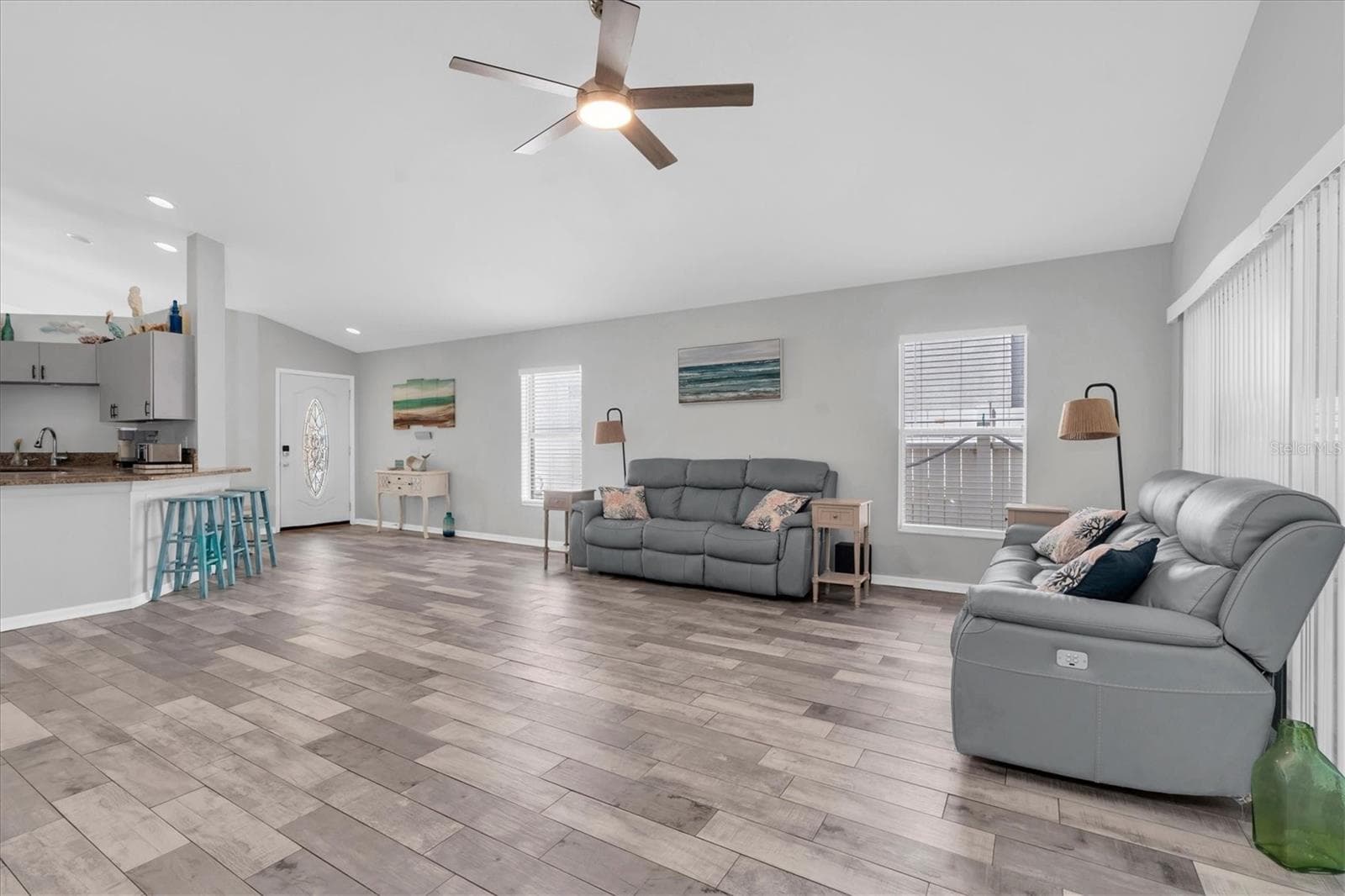 Single Family Residence at 9535 PATRICIAN DR, NEW PORT RICHEY, photo 10 of 39