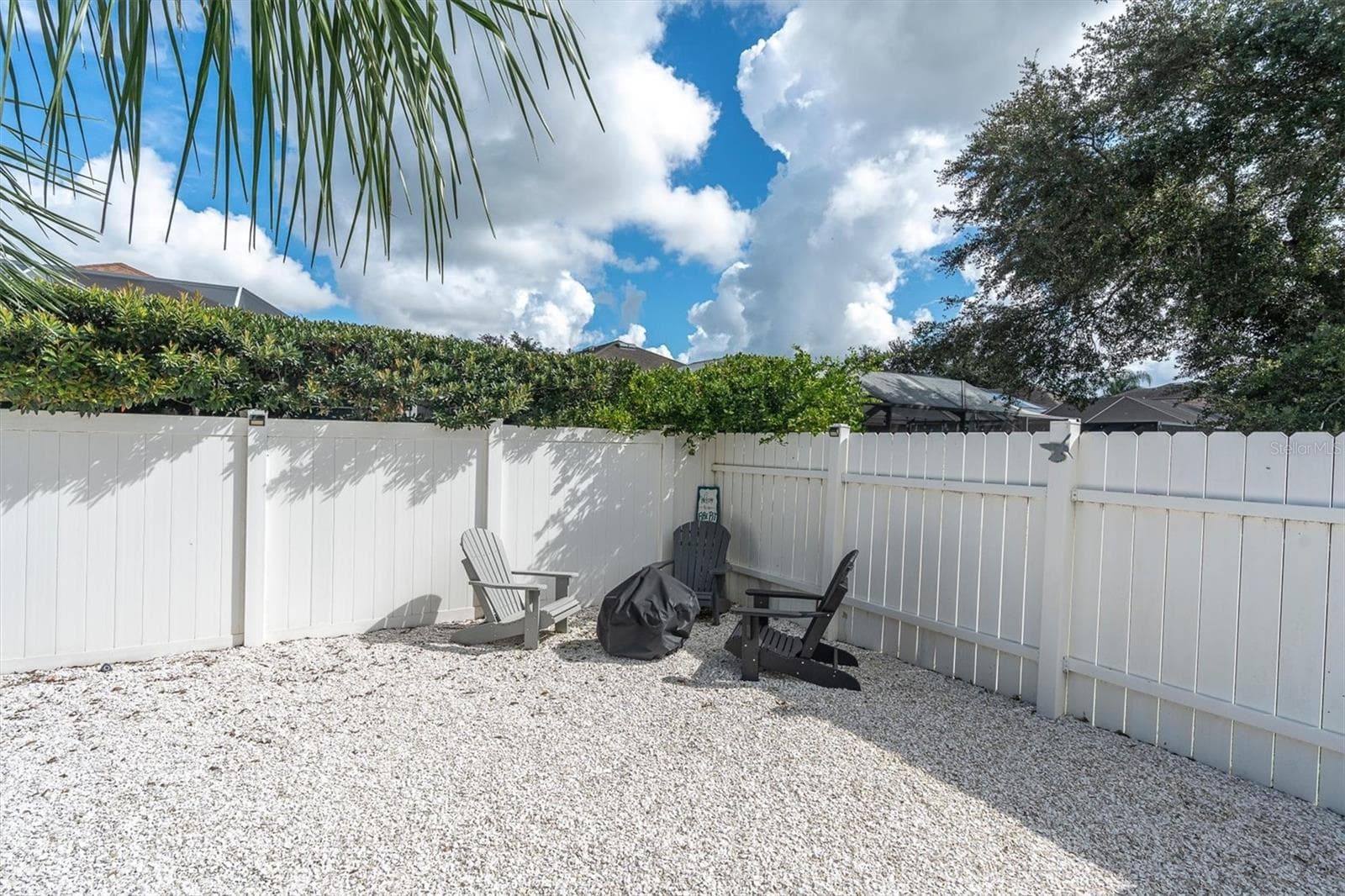 Single Family Residence at 9535 PATRICIAN DR, NEW PORT RICHEY, photo 3 of 39