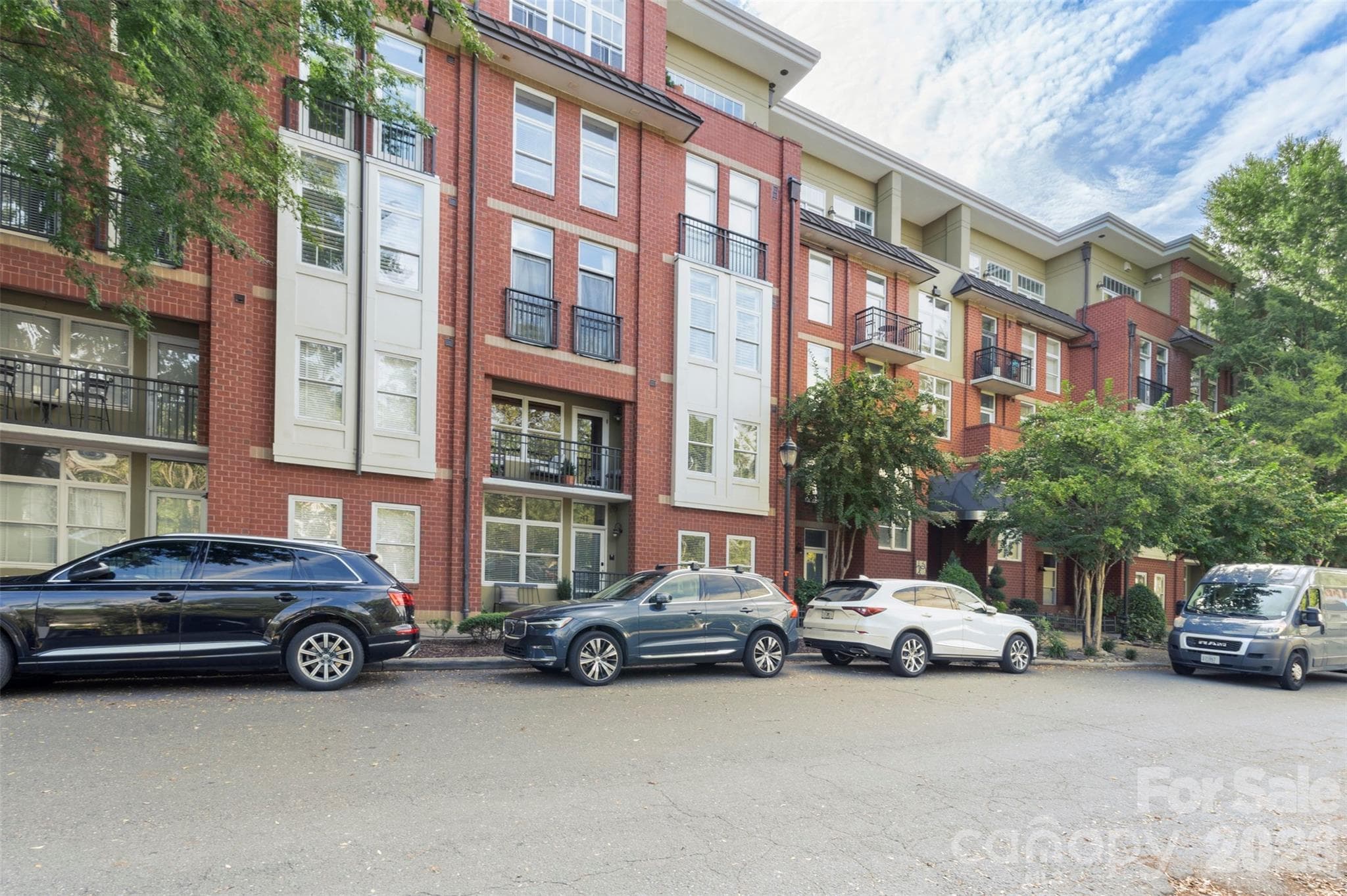 Condominium at 1320 Fillmore Avenue, Charlotte, photo 24 of 32