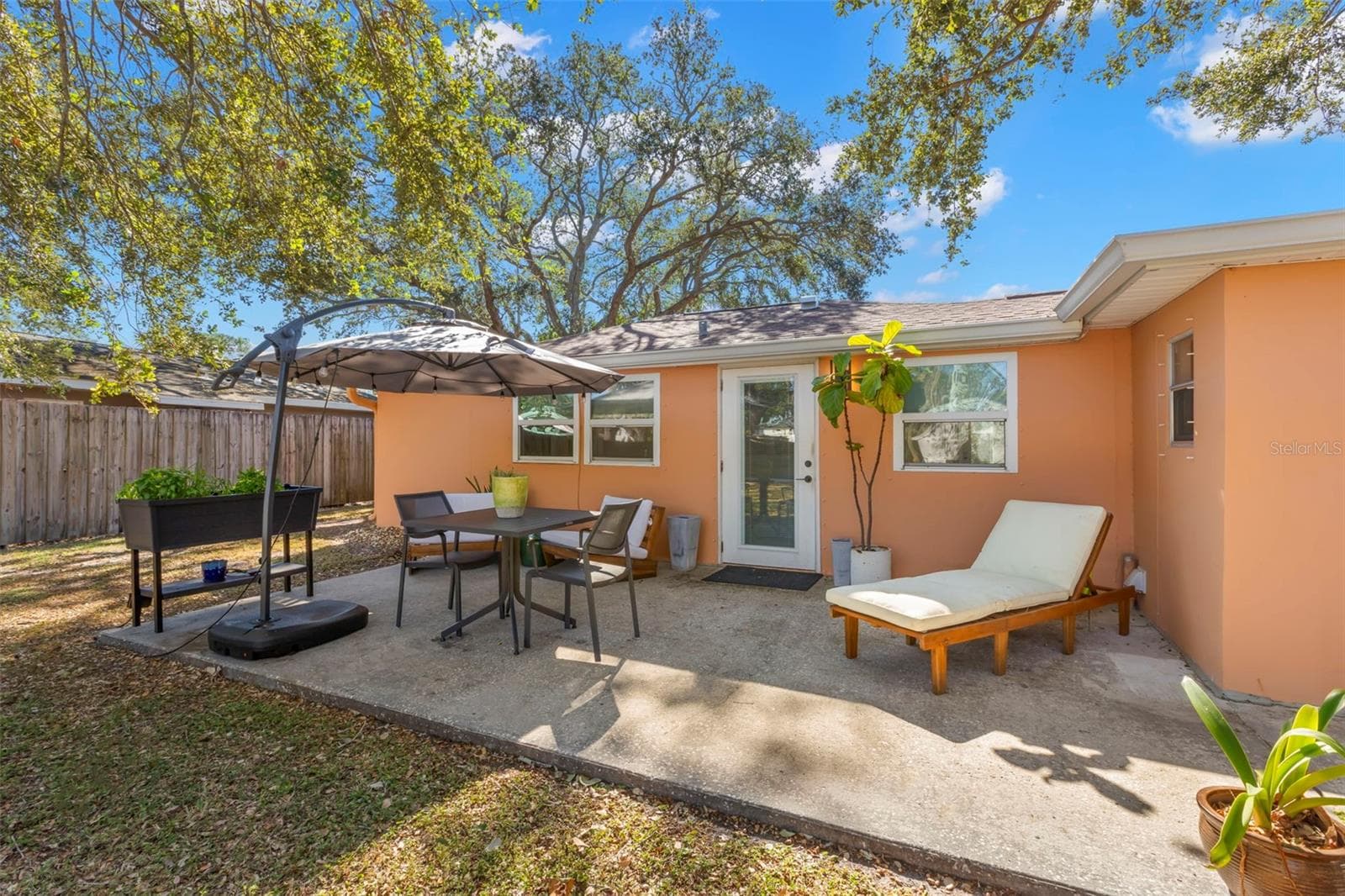 Great Patio - 3501 BOCA CIEGA DR N, ST PETERSBURG