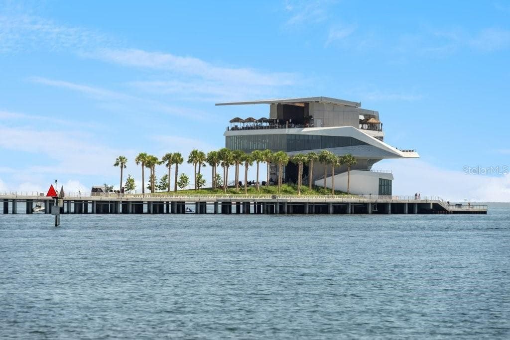 Walk the St Petersburg Pier - 3501 BOCA CIEGA DR N, ST PETERSBURG