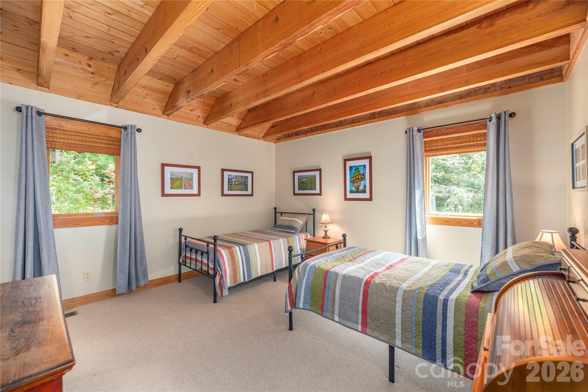 Guest room - 116 Ivy Road, Mills River