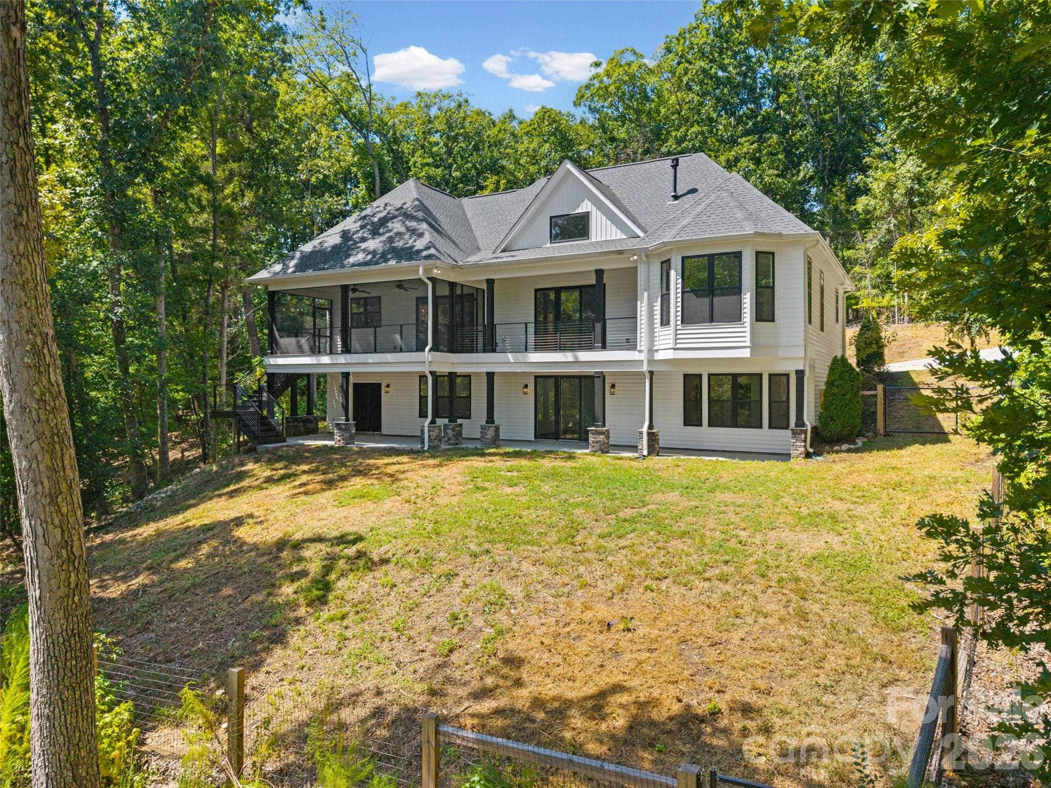 Single Family Residence at 5049 Titanic Road, Rock Hill, photo 3 of 32