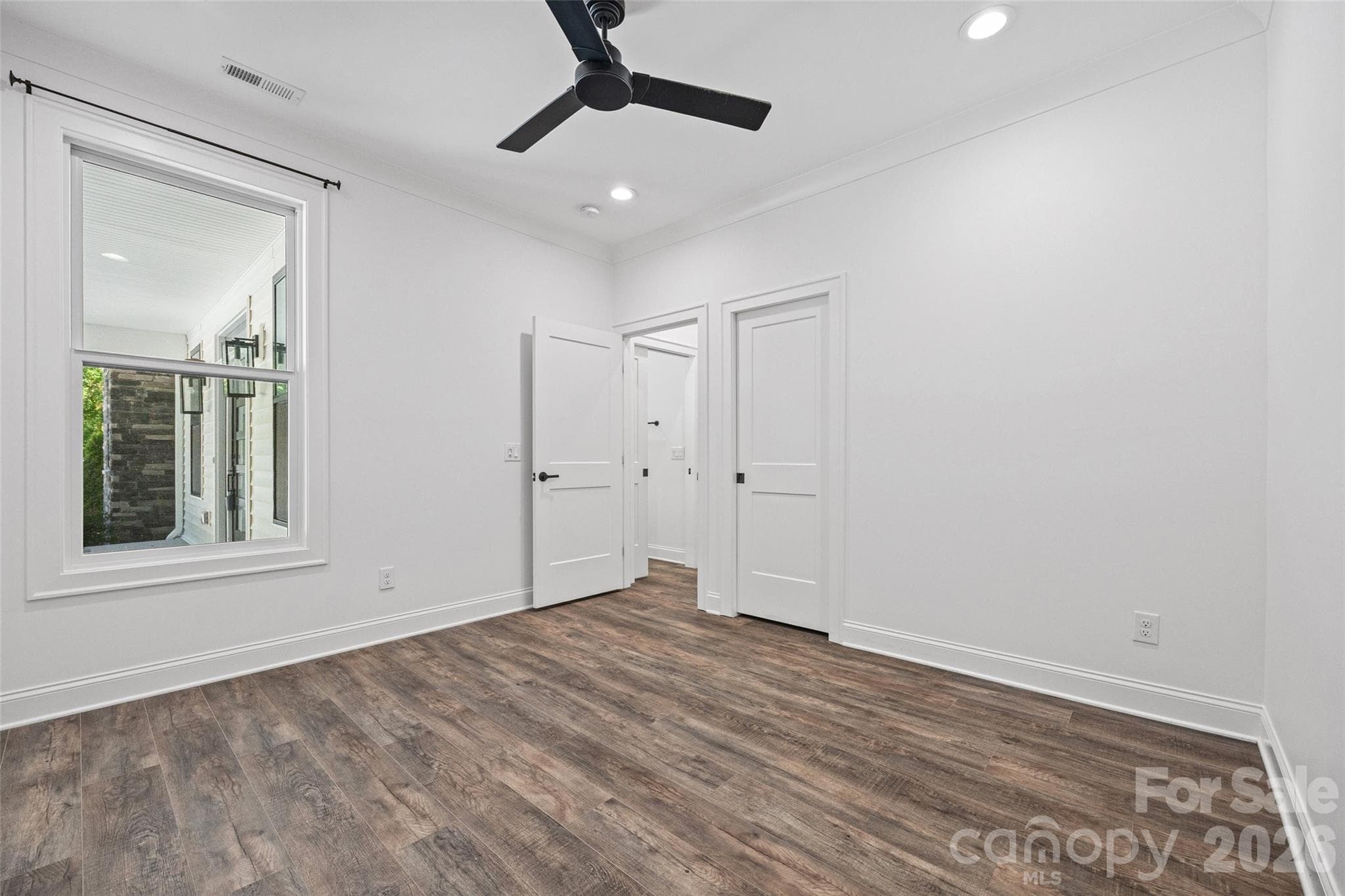 Single Family Residence at 5049 Titanic Road, Rock Hill, photo 19 of 32