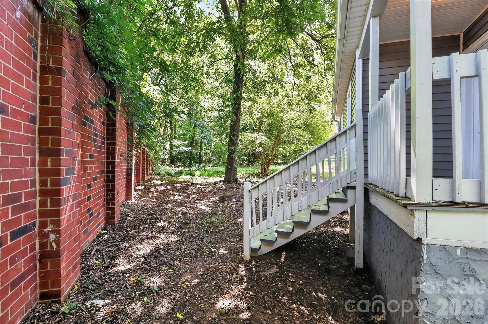 Single Family Residence at 2304 Kennesaw Drive, Charlotte, photo 25 of 26