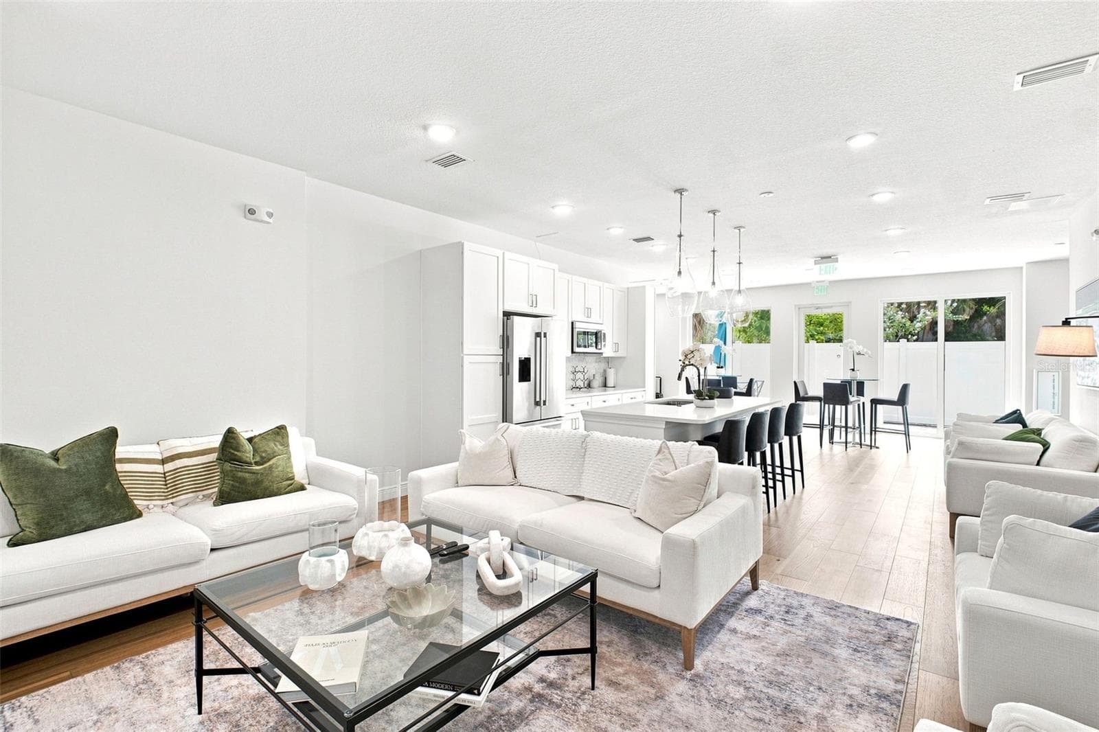 Condominium at 600 3RD AVE S #302, ST PETERSBURG, photo 33 of 52