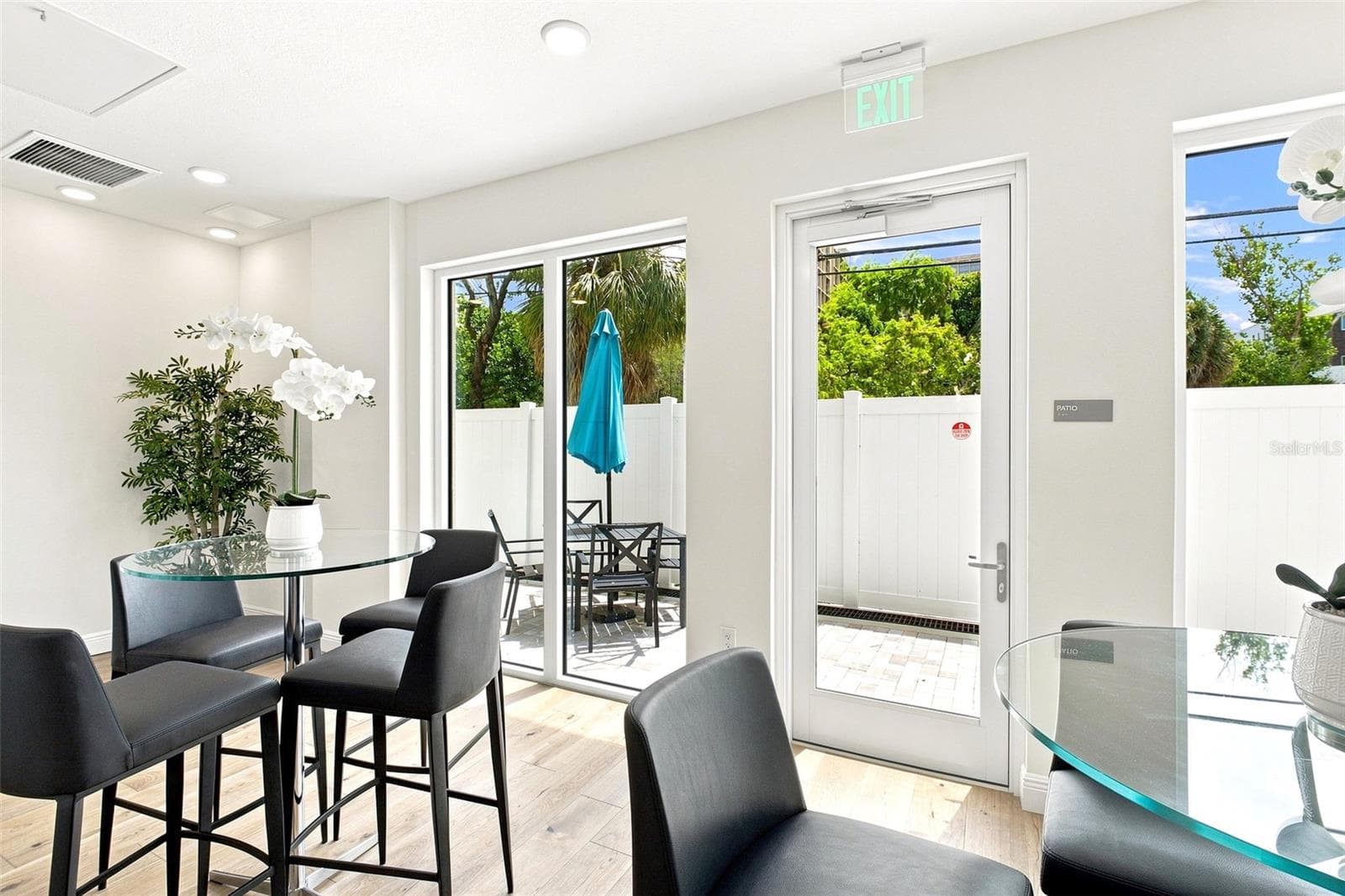 Condominium at 600 3RD AVE S #302, ST PETERSBURG, photo 34 of 52