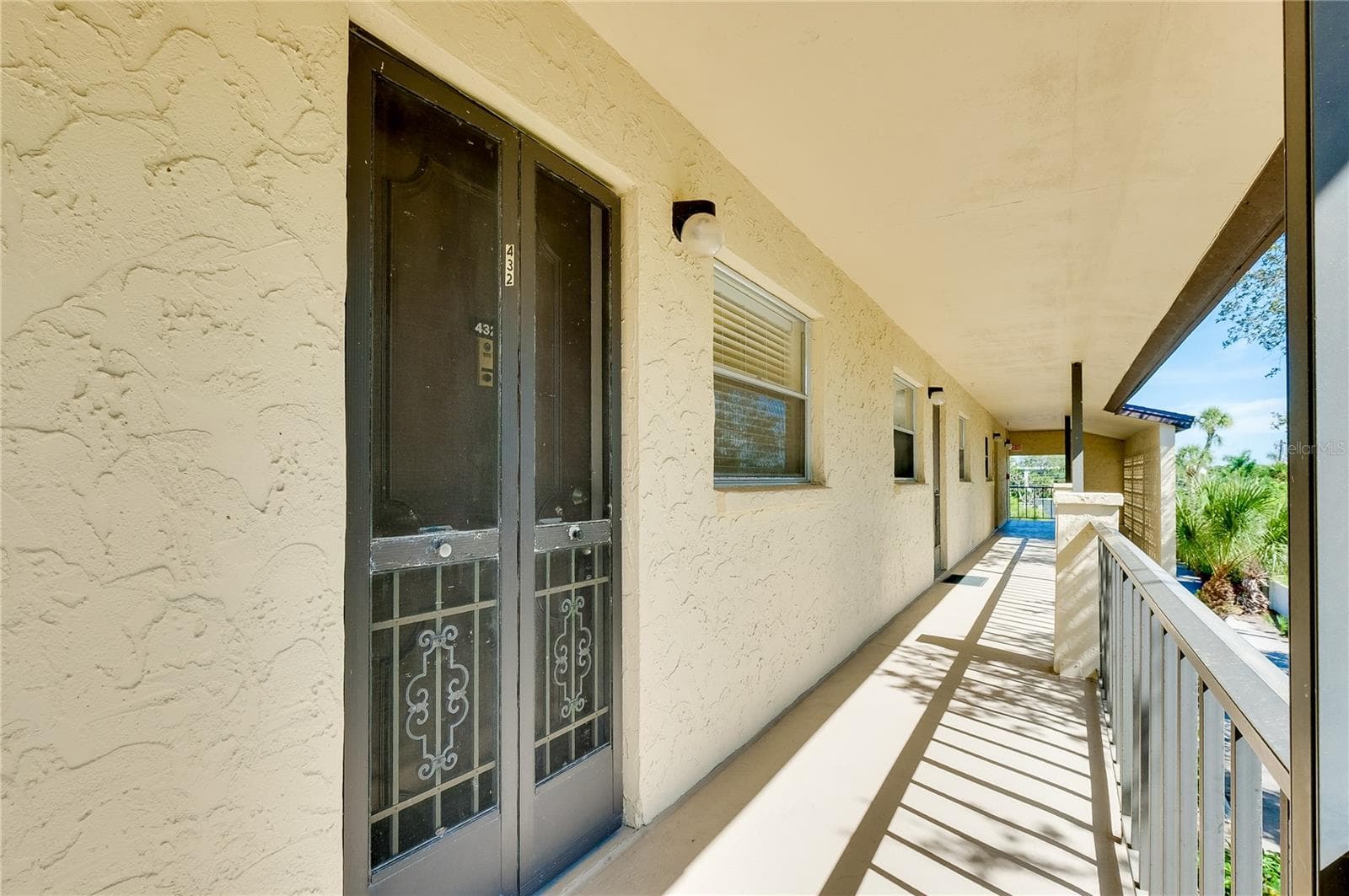 2280 STICKNEY POINT RD #432