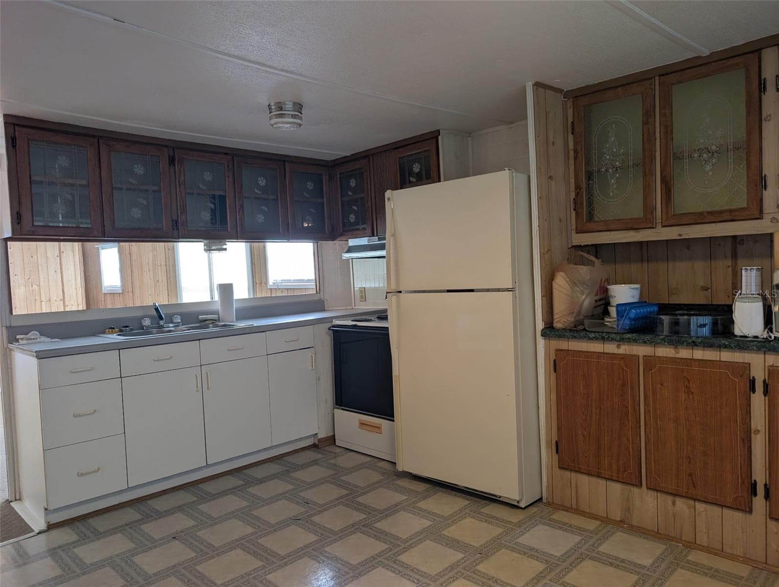 Manufactured Home at 10945 SE 132ND PL, OCKLAWAHA, photo 12 of 40