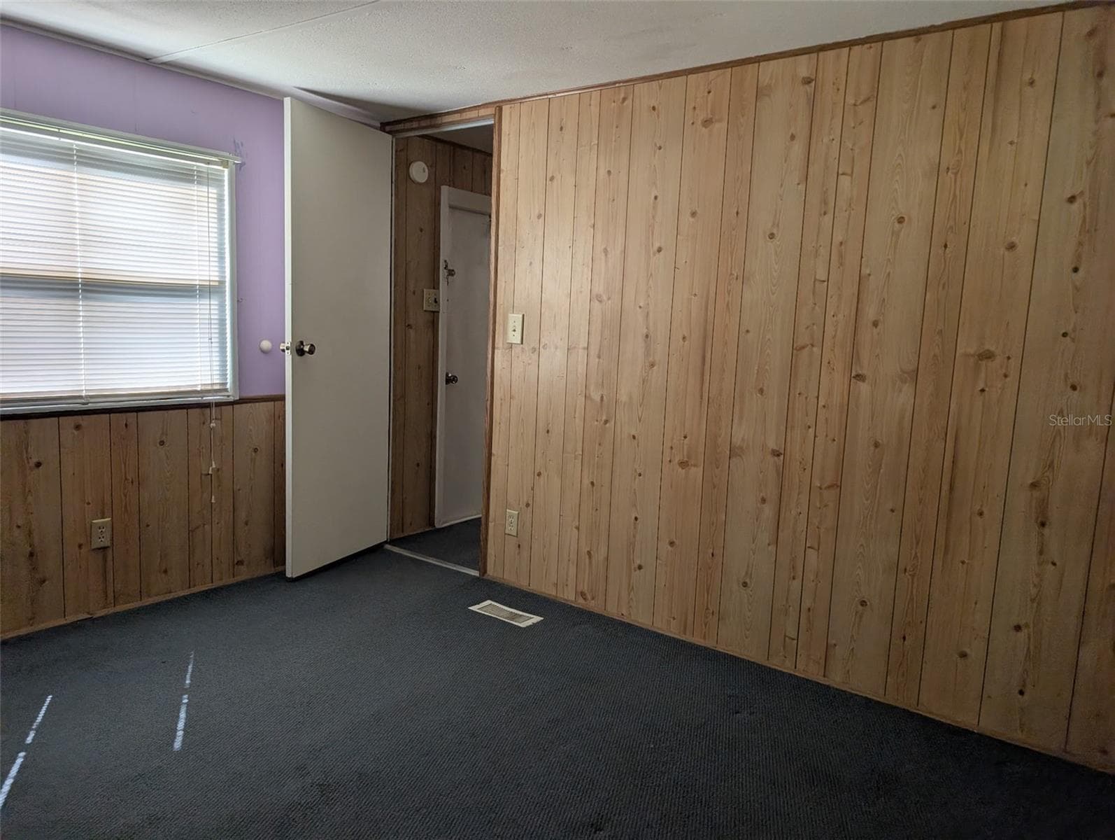 Manufactured Home at 10945 SE 132ND PL, OCKLAWAHA, photo 27 of 40