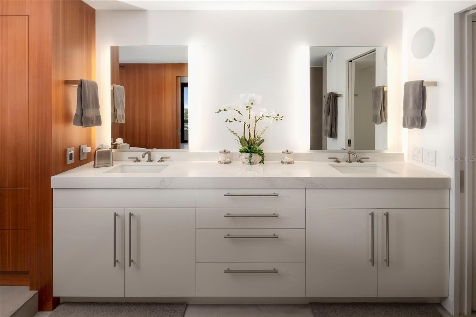 Primary Bathroom - 5400 OCEAN BLVD #15 1-4, SARASOTA