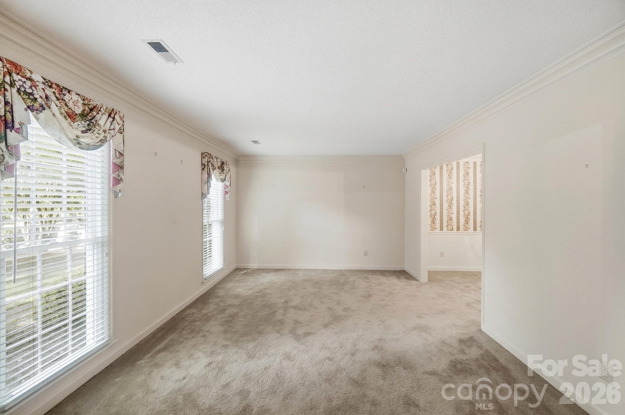 Formal Living Room - 4218 Woodglen Lane, Charlotte