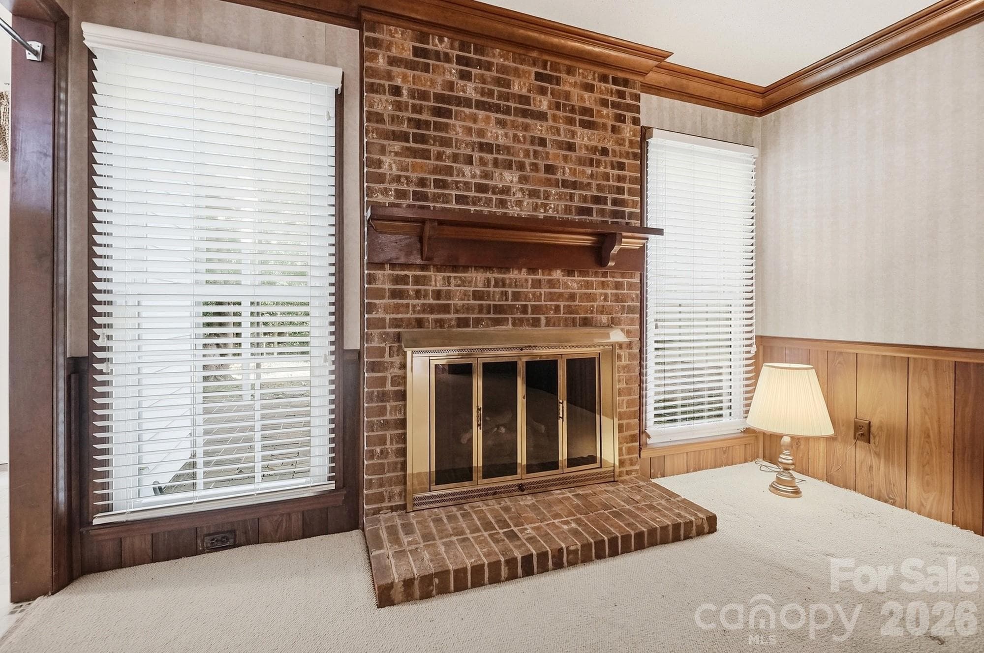 Den w/fireplace - 4218 Woodglen Lane, Charlotte