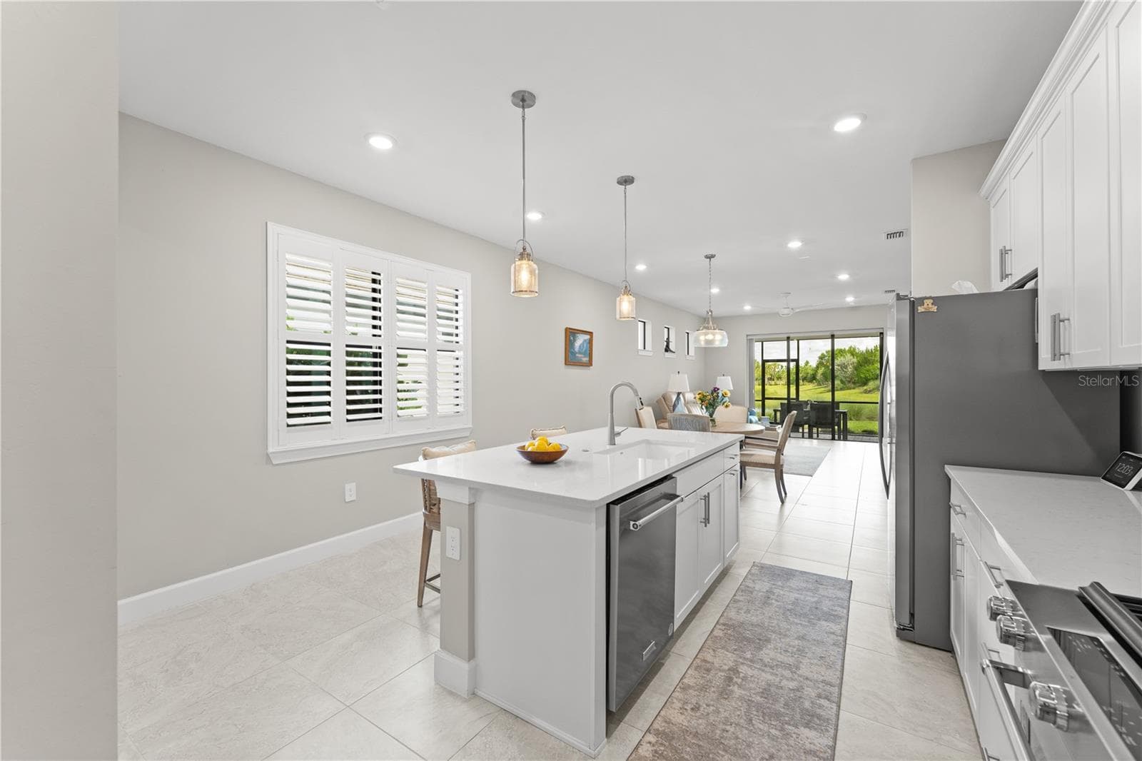 Light and bright home. - 6332 WINDING PINE DR, NOKOMIS