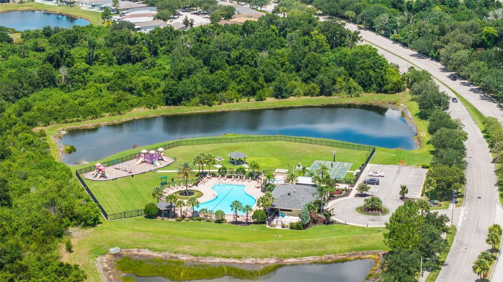 Single Family Residence at 13627 ARTESA BELL DR, RIVERVIEW, photo 65 of 74