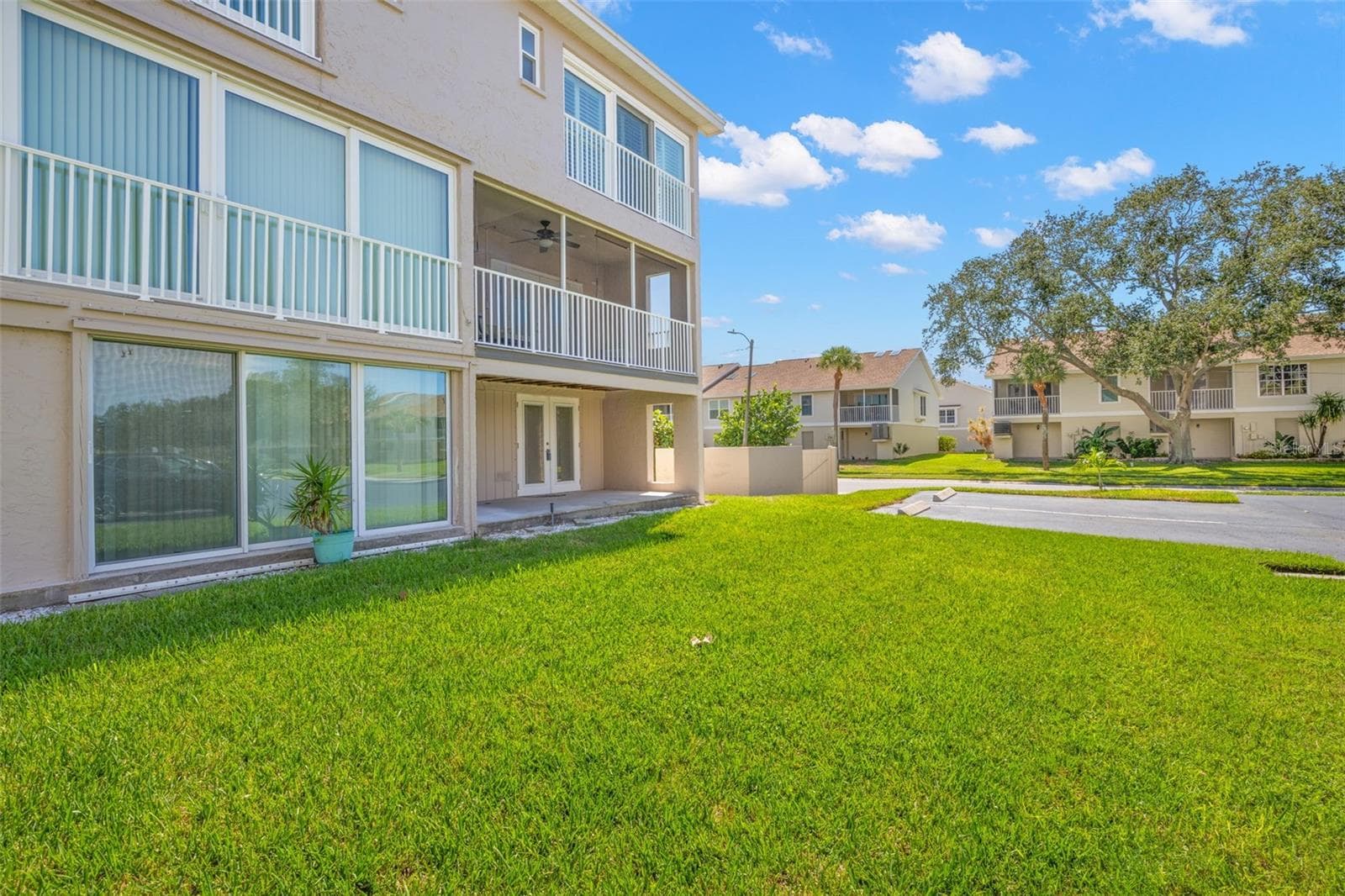 Townhouse at 255 CAPRI CIR N #30, TREASURE ISLAND, photo 41 of 47