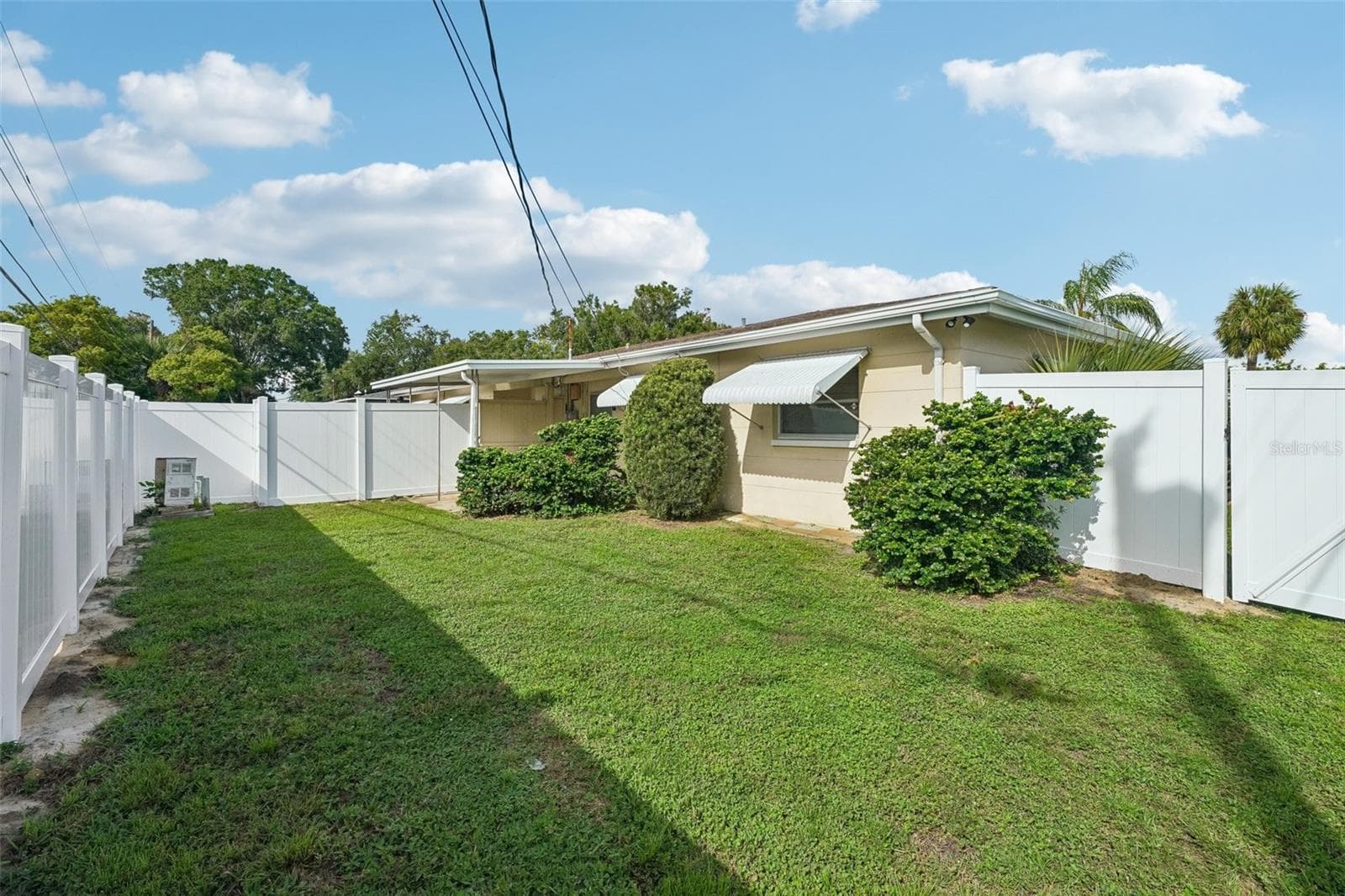Duplex at 3700 59TH ST N, ST PETERSBURG, photo 33 of 55