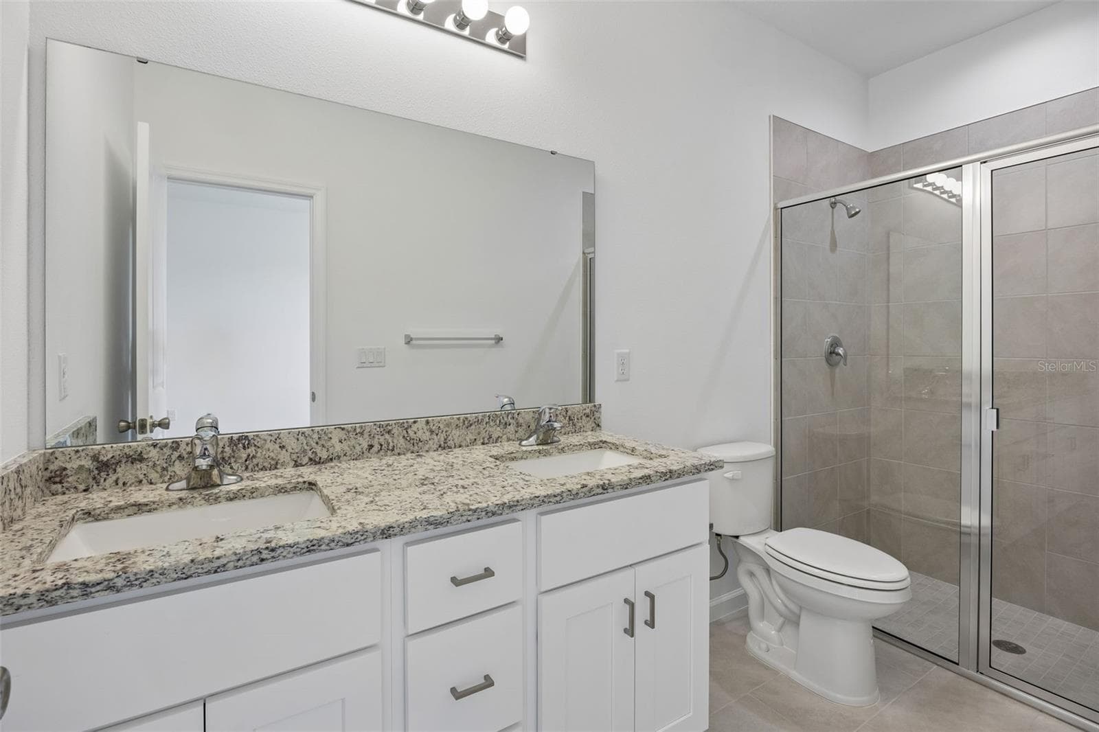 Single Family Residence at 3776 WATERCLIFF CIR, GRAND ISLAND, photo 16 of 22
