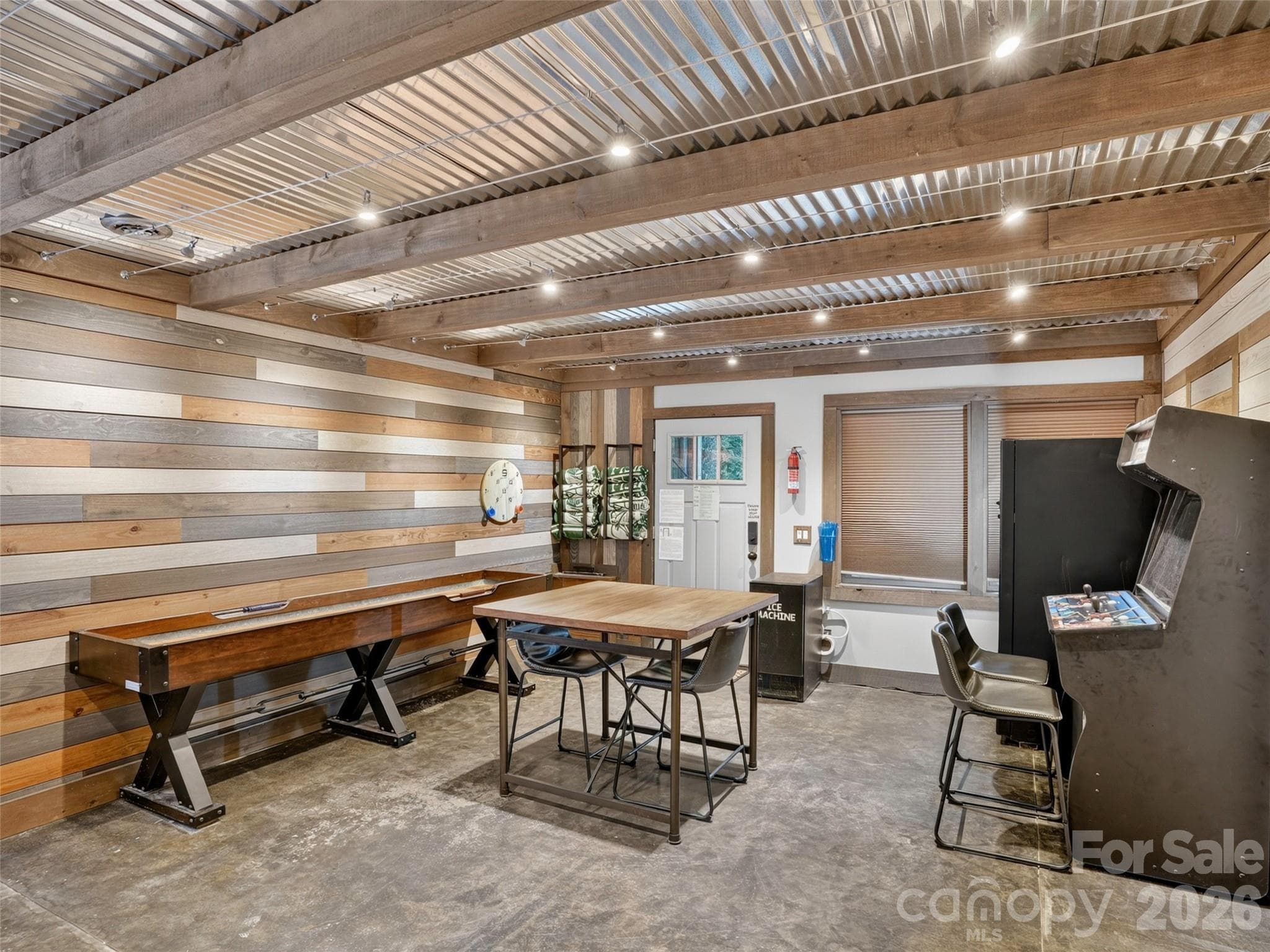 Single Family Residence at 3050 Green River Cove Road, Saluda, photo 34 of 48