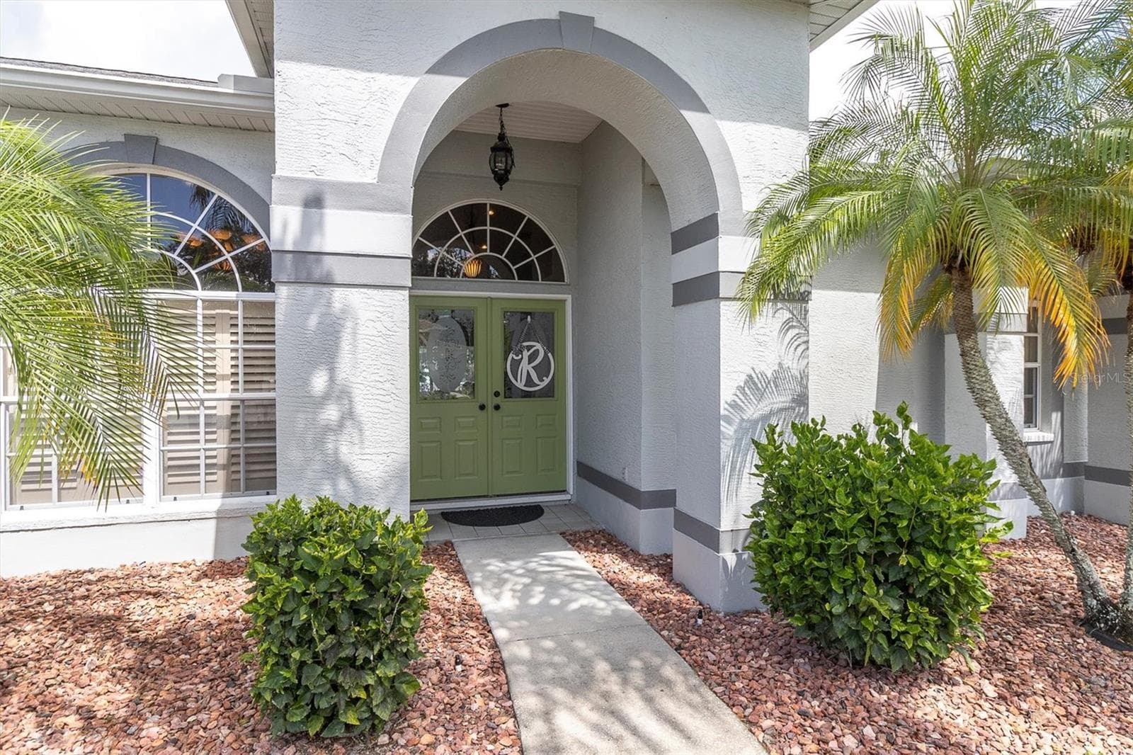 Single Family Residence at 5631 HEREFORD DR, NEW PORT RICHEY, photo 2 of 44