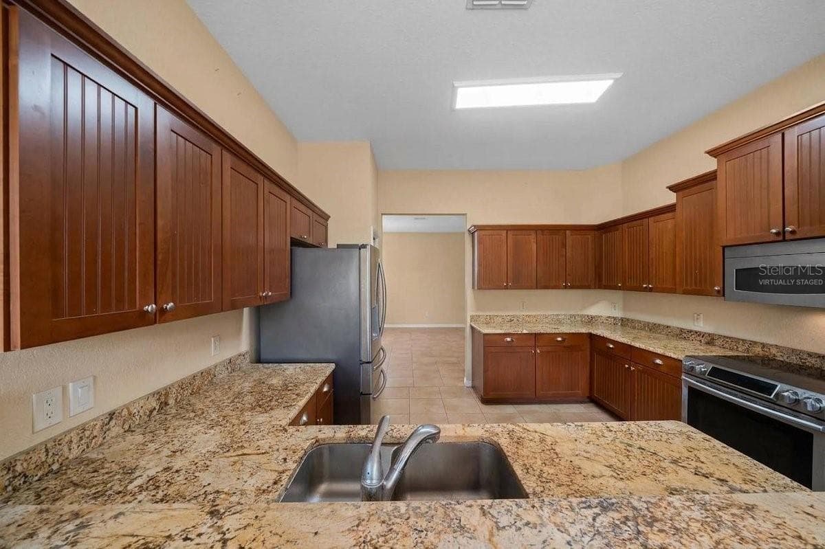 KitchenVirtually Staged - 6310 SE 96TH ST, BELLEVIEW