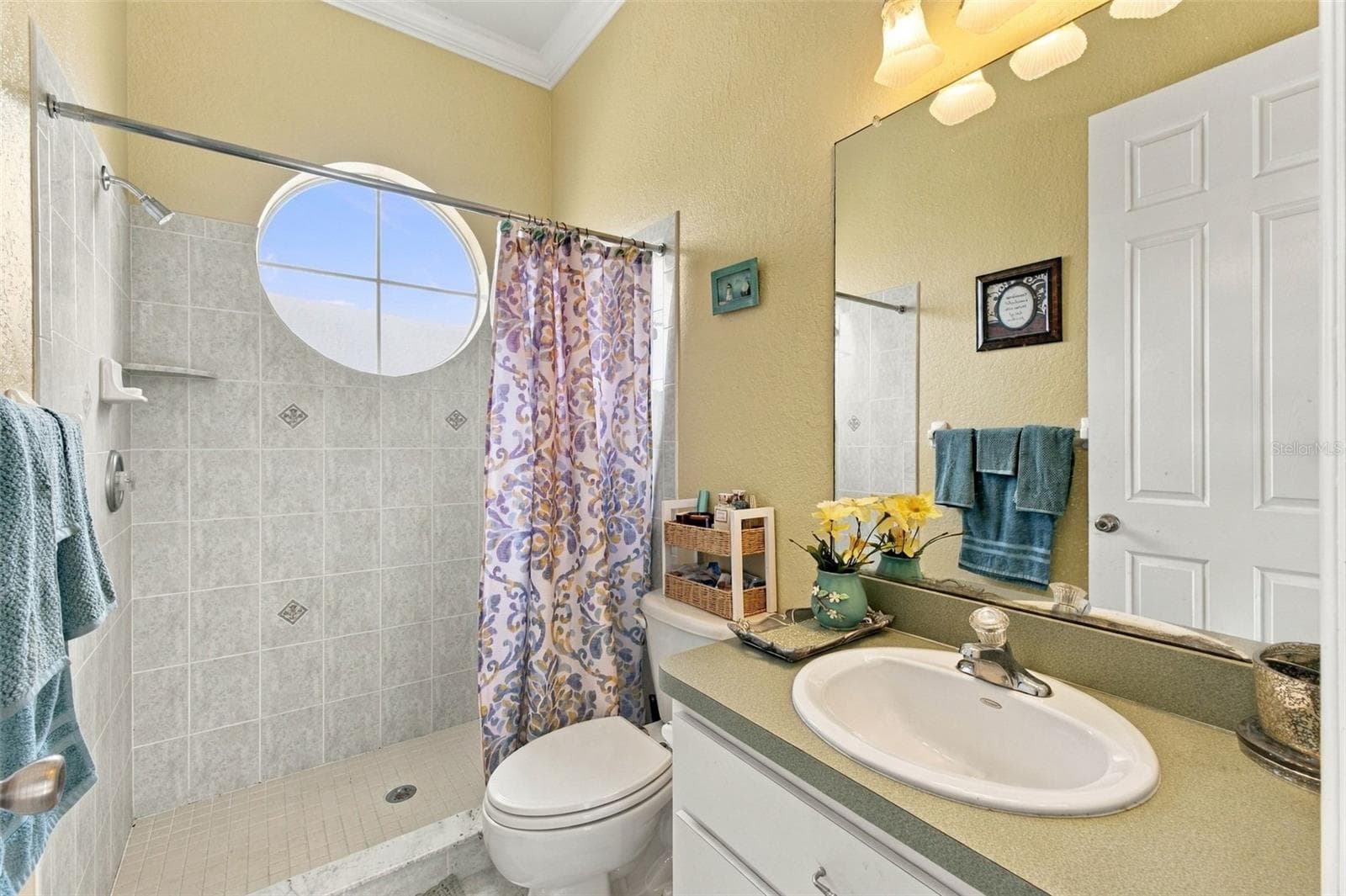 Single Family Residence at 12061 SAPPHIRE DR, SPRING HILL, photo 15 of 75