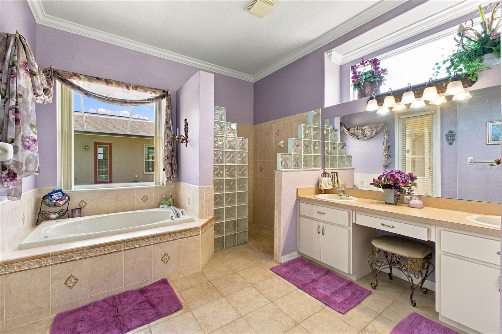 Single Family Residence at 12061 SAPPHIRE DR, SPRING HILL, photo 31 of 75