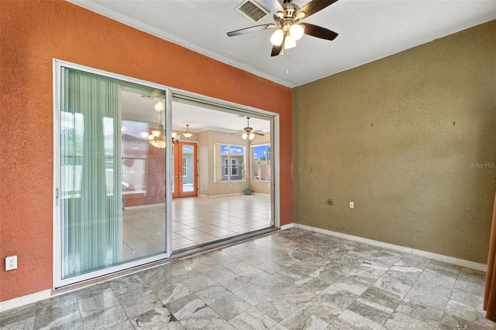 Single Family Residence at 12061 SAPPHIRE DR, SPRING HILL, photo 42 of 75