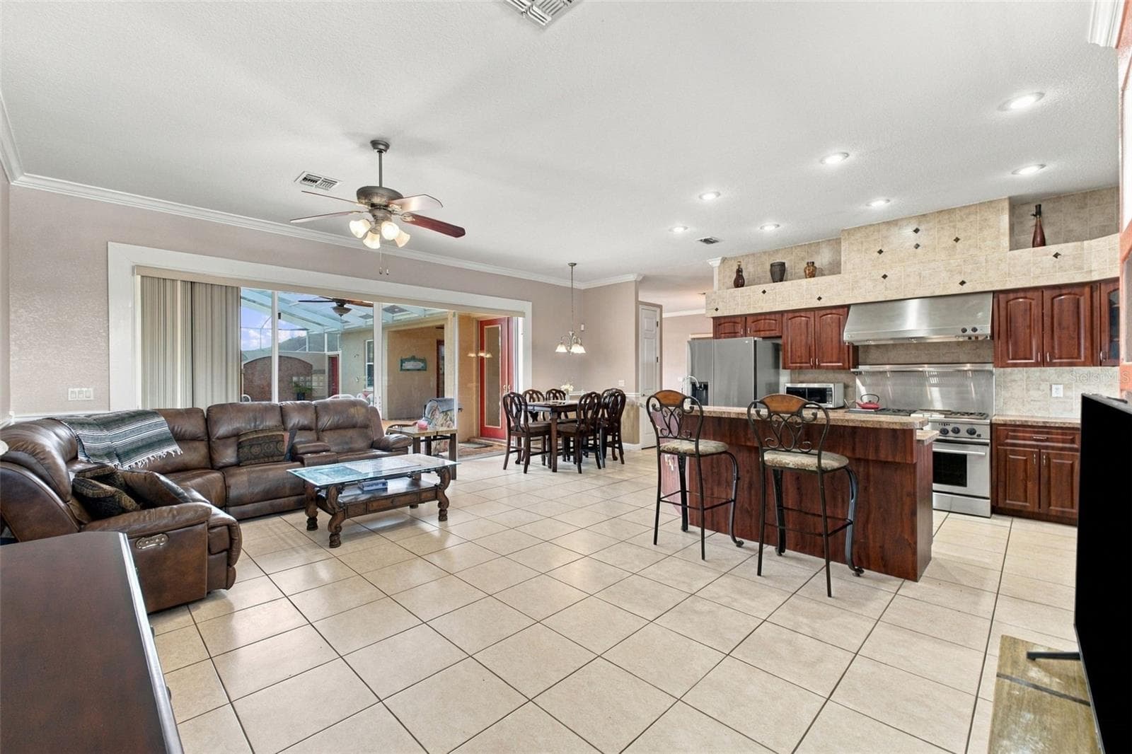 Single Family Residence at 12061 SAPPHIRE DR, SPRING HILL, photo 55 of 75