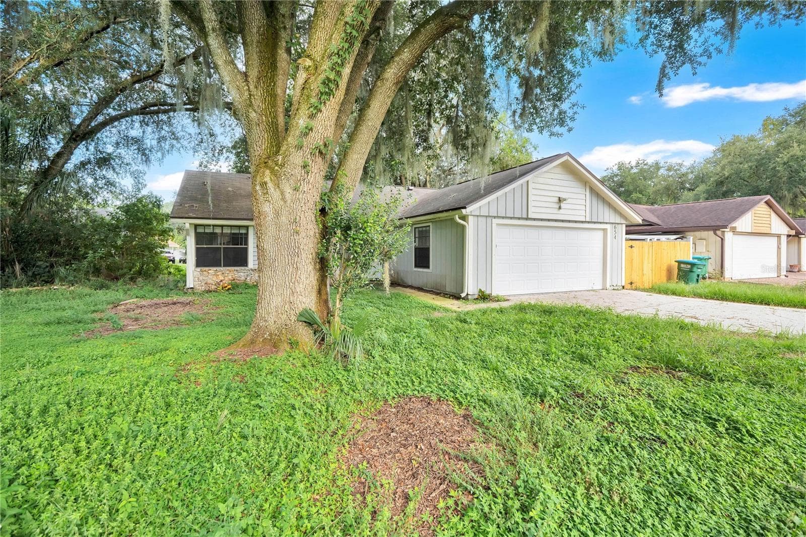Single Family Residence at 654 CYPRESS LN, WINTER SPRINGS, photo 2 of 34