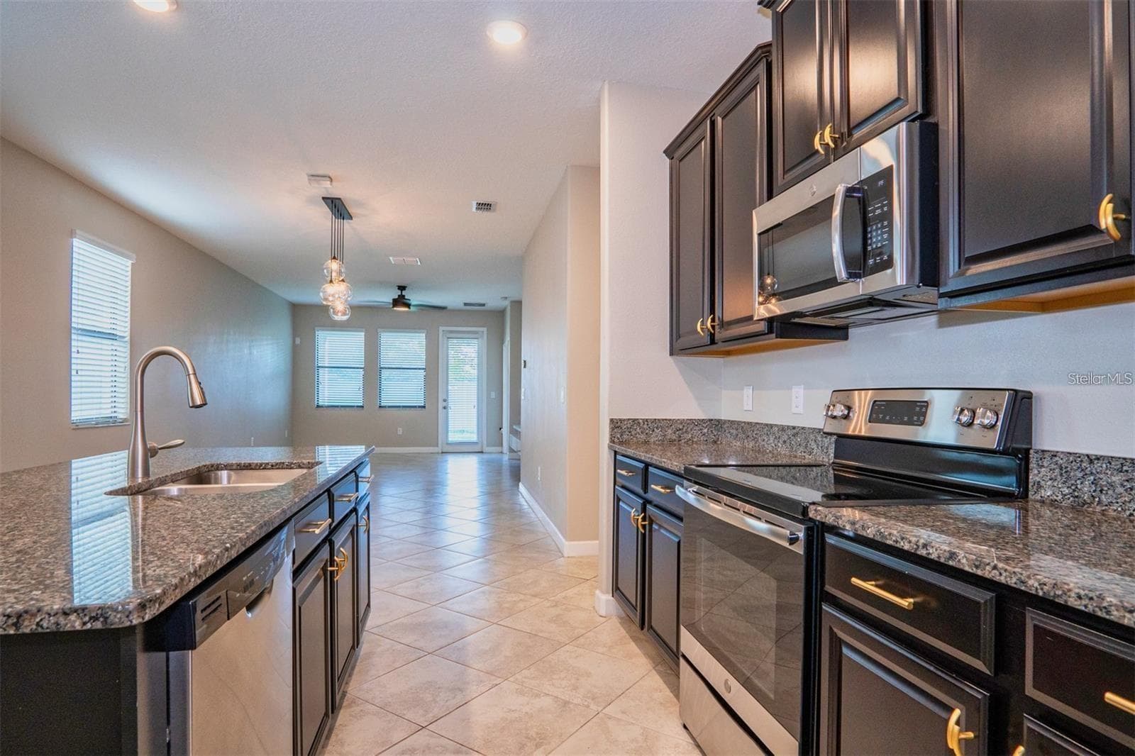 Single Family Residence at 9845 IVORY DR, SUN CITY CENTER, photo 8 of 45