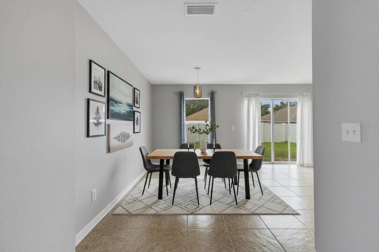 Virtually Staged - 11136 GOLDEN SILENCE DR, RIVERVIEW