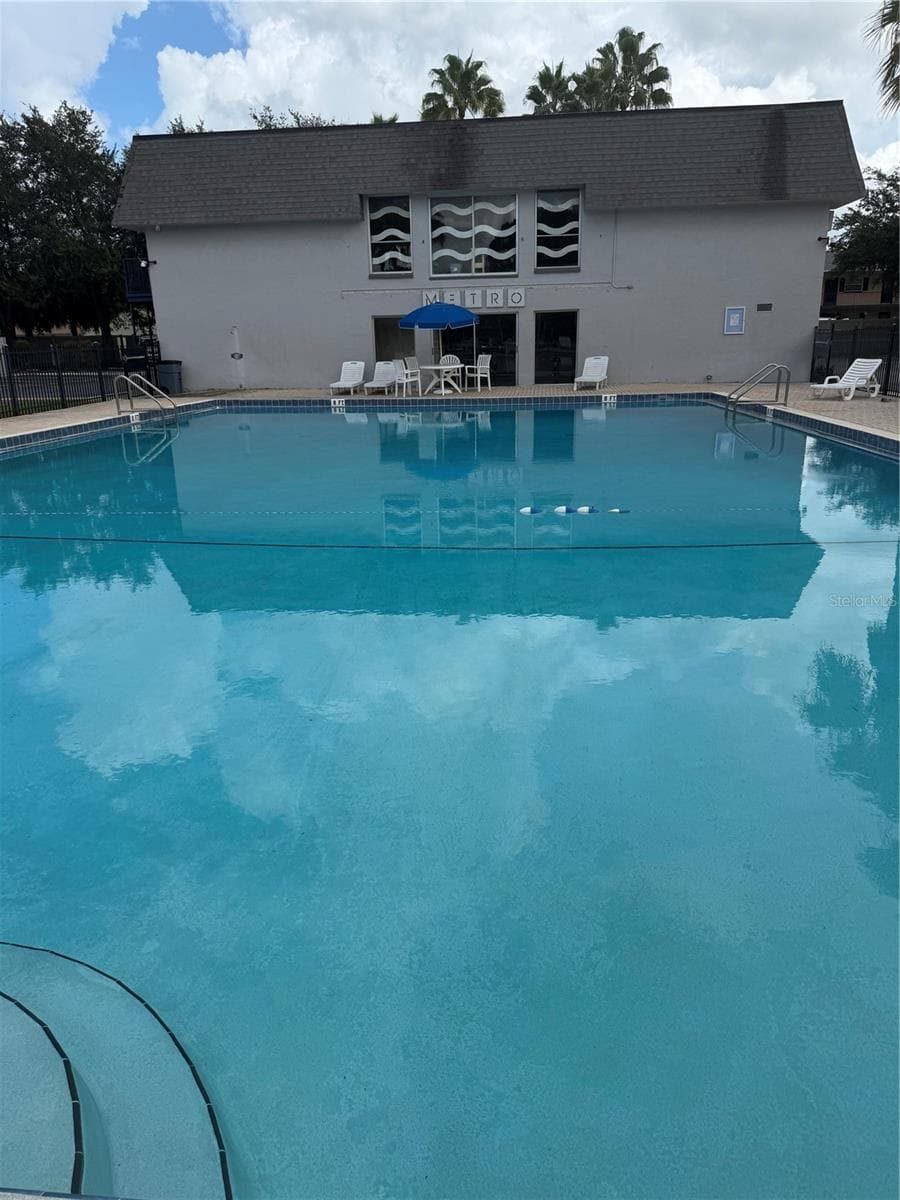 Condominium at 1928 CONWAY RD #14, ORLANDO, photo 24 of 27