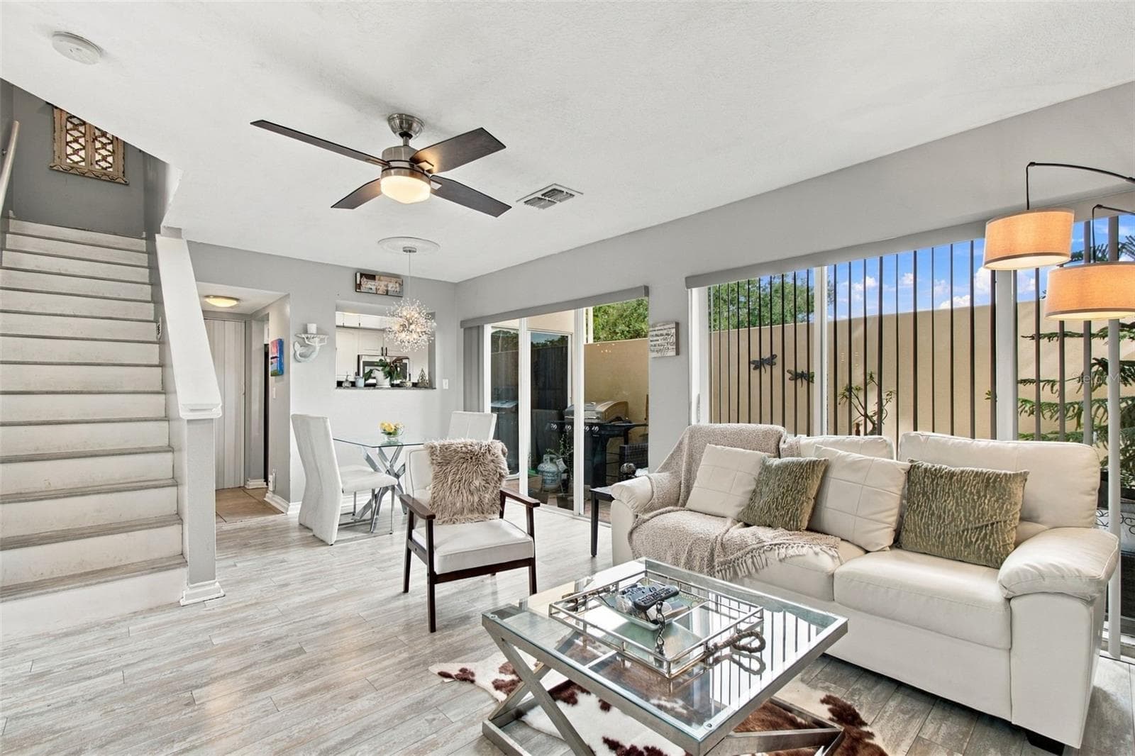 Townhouse at 836 PADUA LN, CLEARWATER, photo 13 of 55