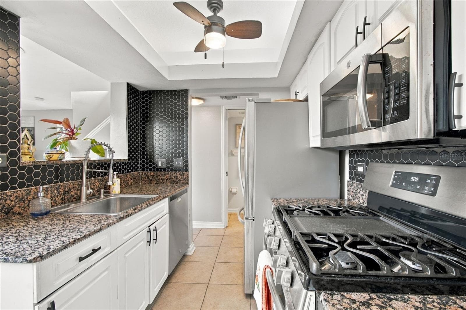 Townhouse at 836 PADUA LN, CLEARWATER, photo 17 of 55