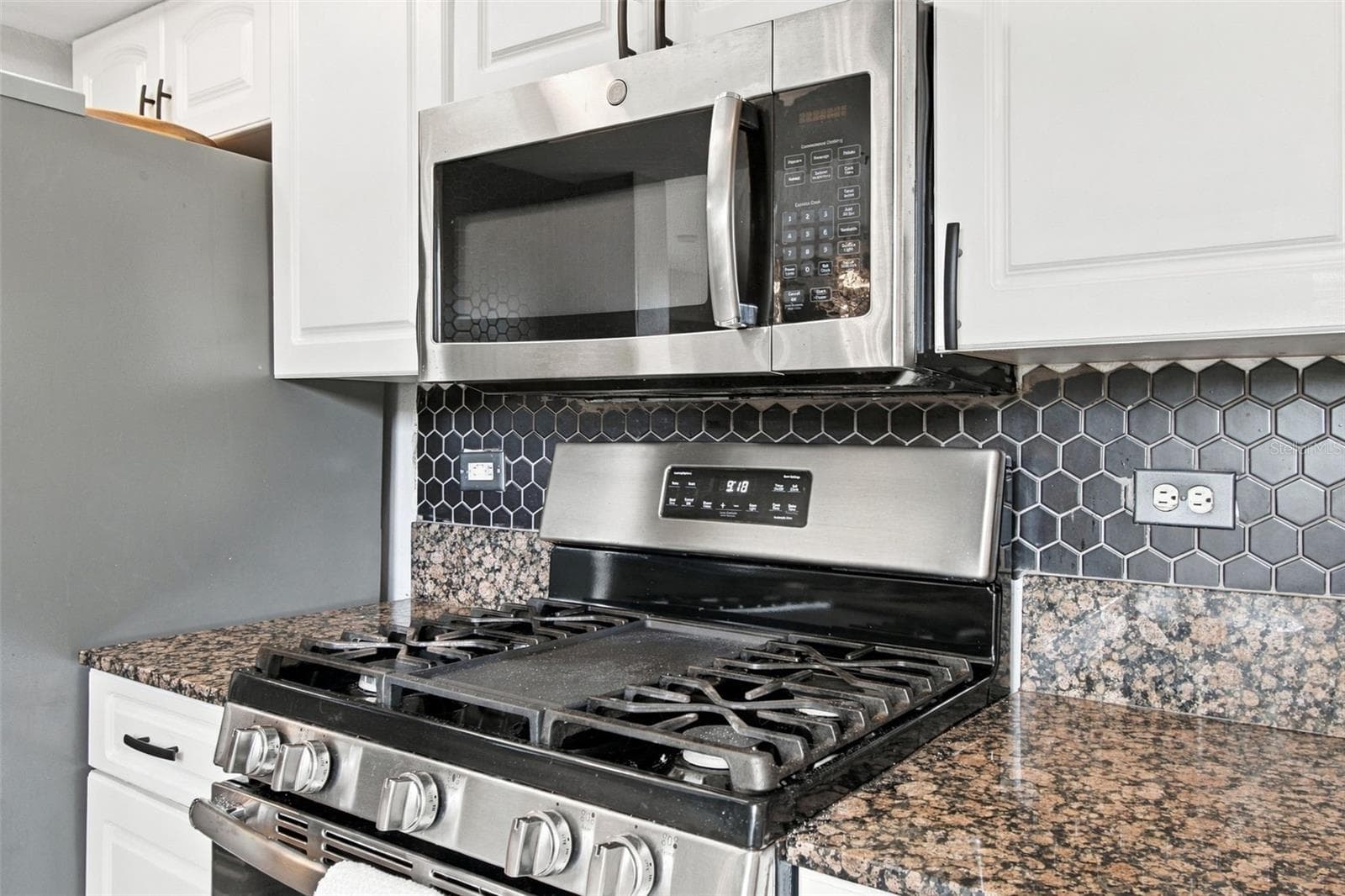 Townhouse at 836 PADUA LN, CLEARWATER, photo 19 of 55