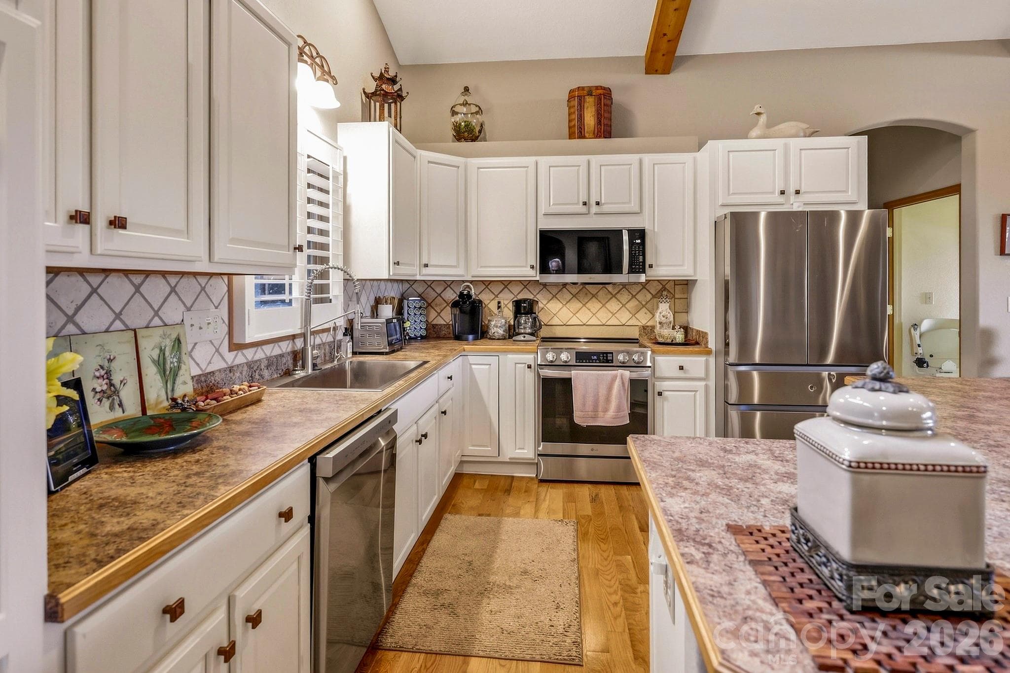 Single Family Residence at 190 Tanglewood Trail, Lake Lure, photo 13 of 40