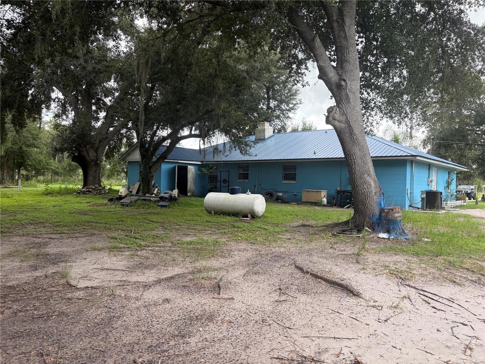 Single Family Residence at 2425 GERBER DAIRY RD, WINTER HAVEN, photo 7 of 38