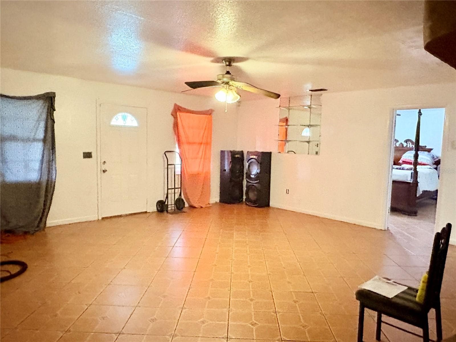 Living Room - 2425 GERBER DAIRY RD, WINTER HAVEN