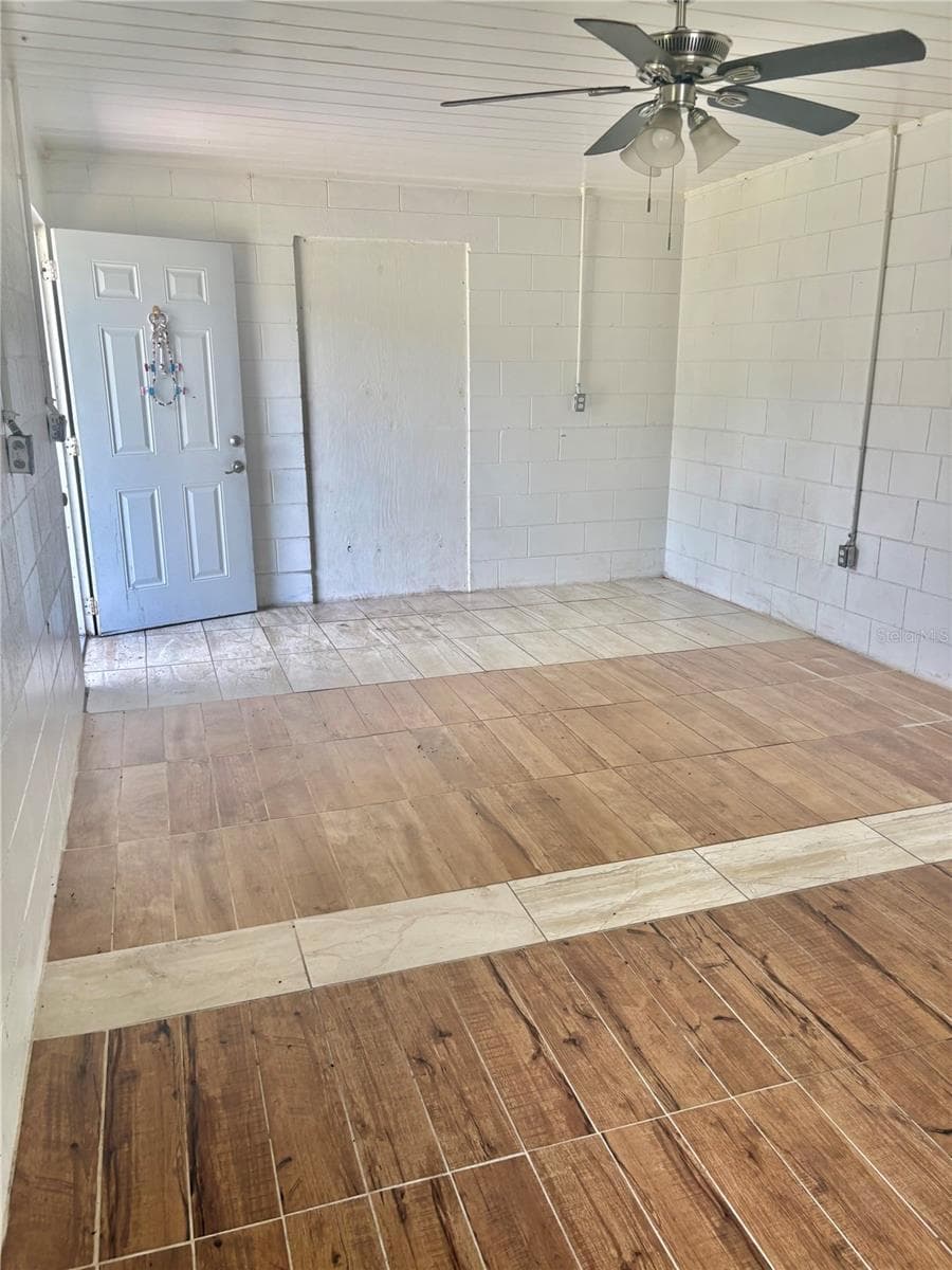 Single Family Residence at 2425 GERBER DAIRY RD, WINTER HAVEN, photo 27 of 38