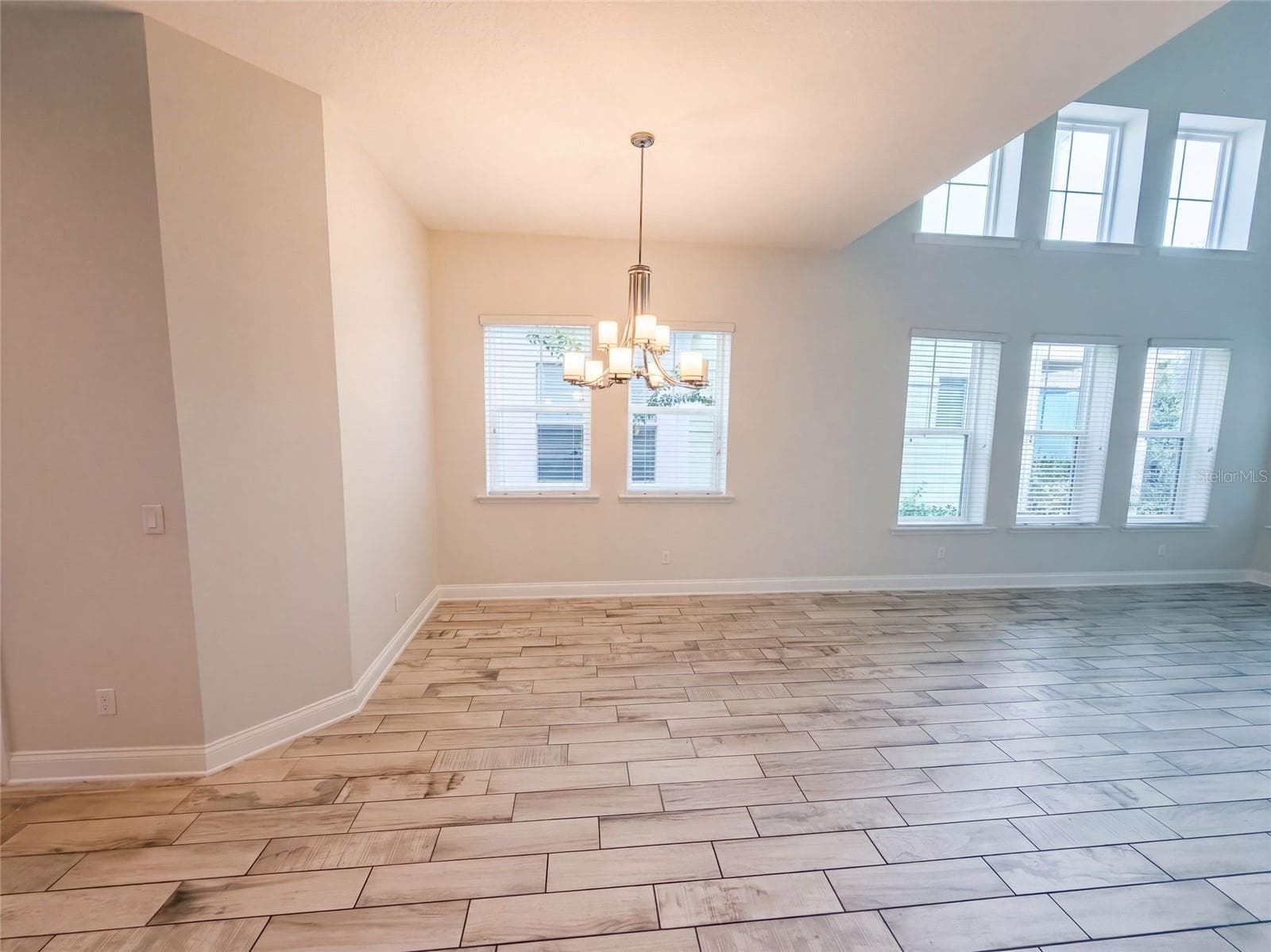 Single Family Residence at 7797 LAUREATE BLVD, ORLANDO, photo 11 of 30