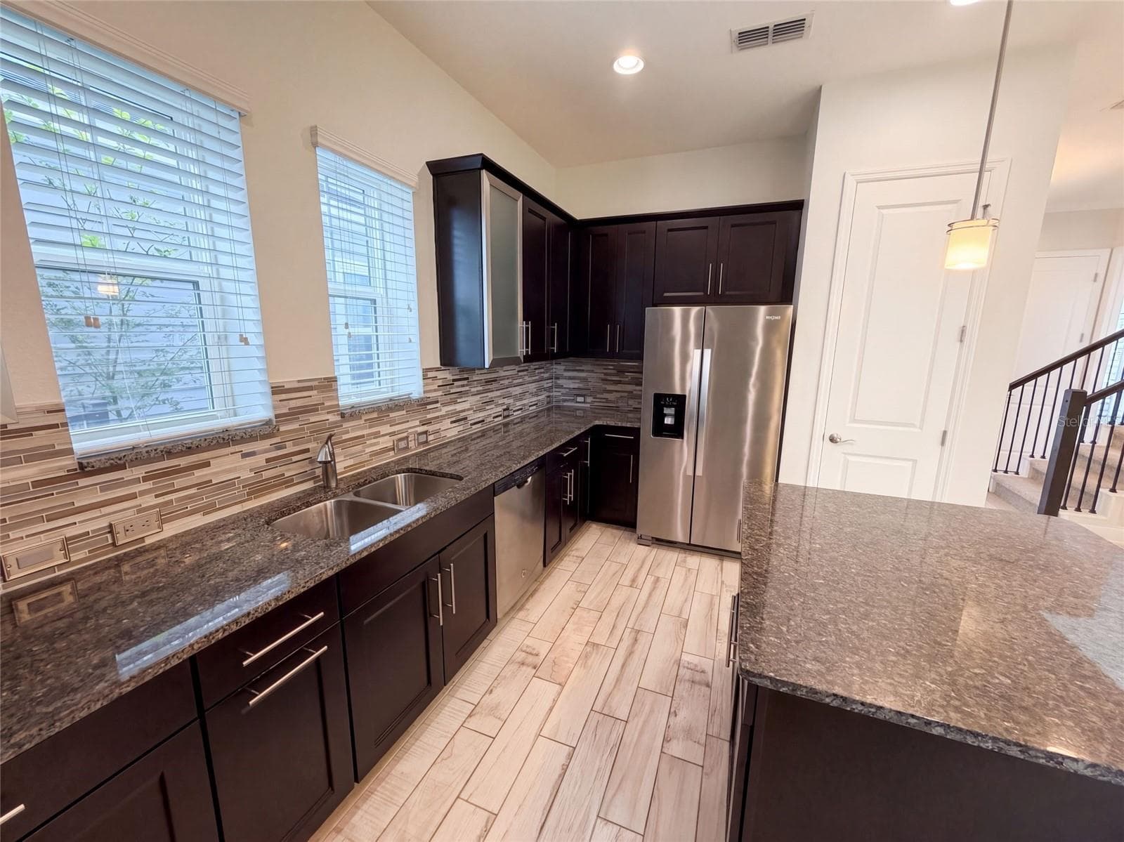 Single Family Residence at 7797 LAUREATE BLVD, ORLANDO, photo 5 of 30