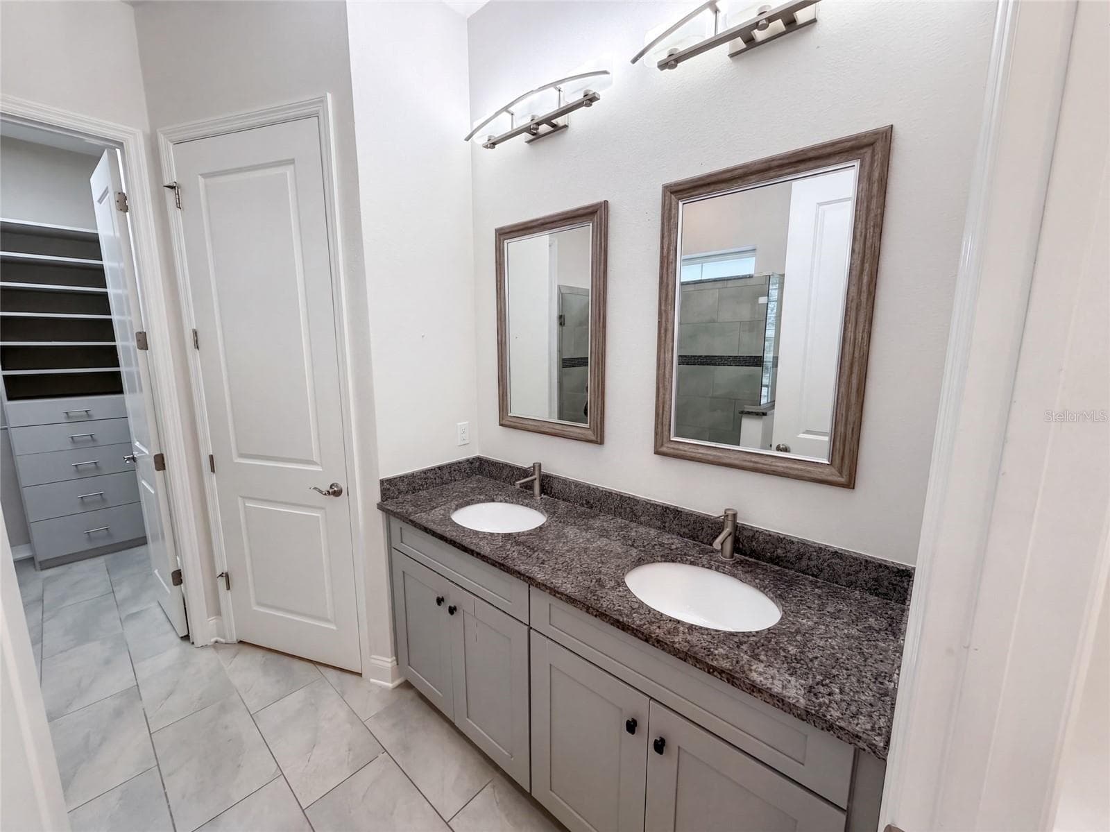 Single Family Residence at 7797 LAUREATE BLVD, ORLANDO, photo 20 of 30