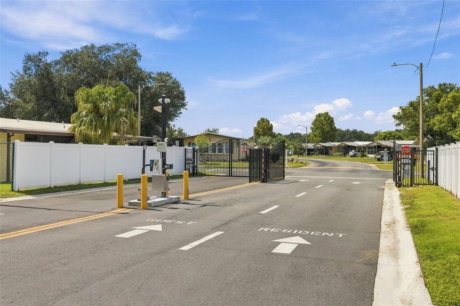 Gated community - 3041 SHORT LEAF ST, WESLEY CHAPEL