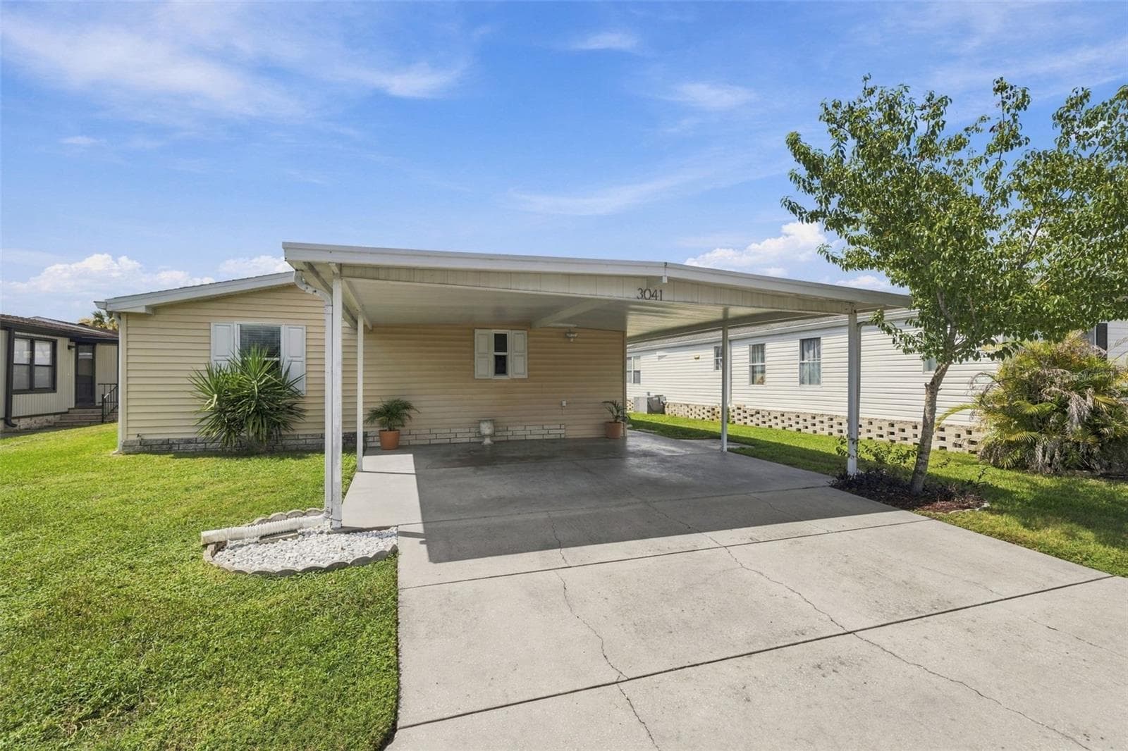 Manufactured Home at 3041 SHORT LEAF ST, WESLEY CHAPEL, photo 27 of 29